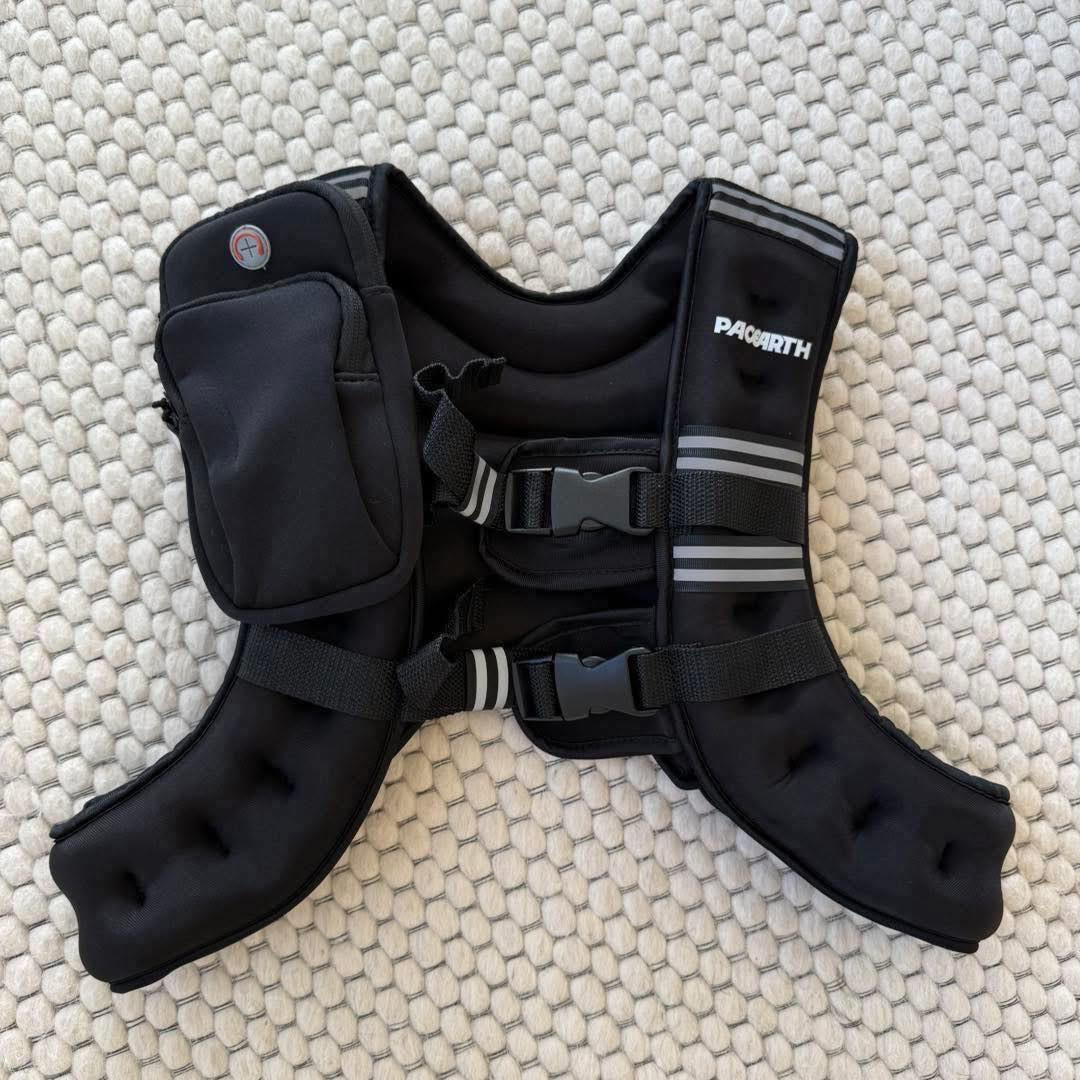 Weighted vest

Workout gear  gym equipment  Amazon finds 

#LTKfitnessgoals #LTKSeasonal #LTKActive