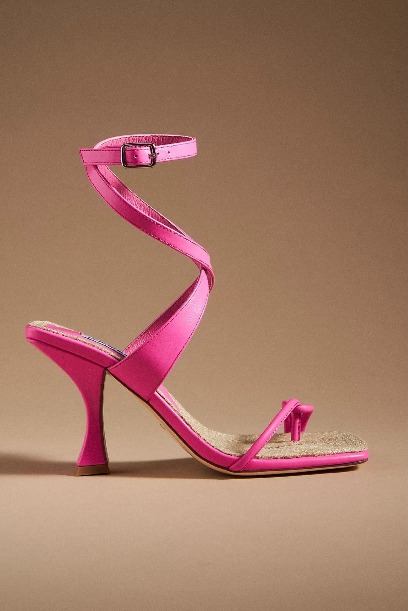 🌸She could be yours. 

#LTKstyletip #LTKshoecrush #LTKwedding