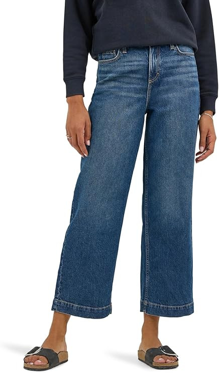 Lee Women's Legendary 26" Wide Leg Crop Jean | Amazon (US)