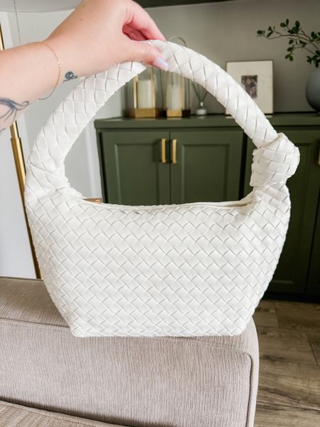 Love this Target handbag 😍 and it’s on sale! 

Comes in 3 colors 

#LTKItBag #LTKSaleAlert
