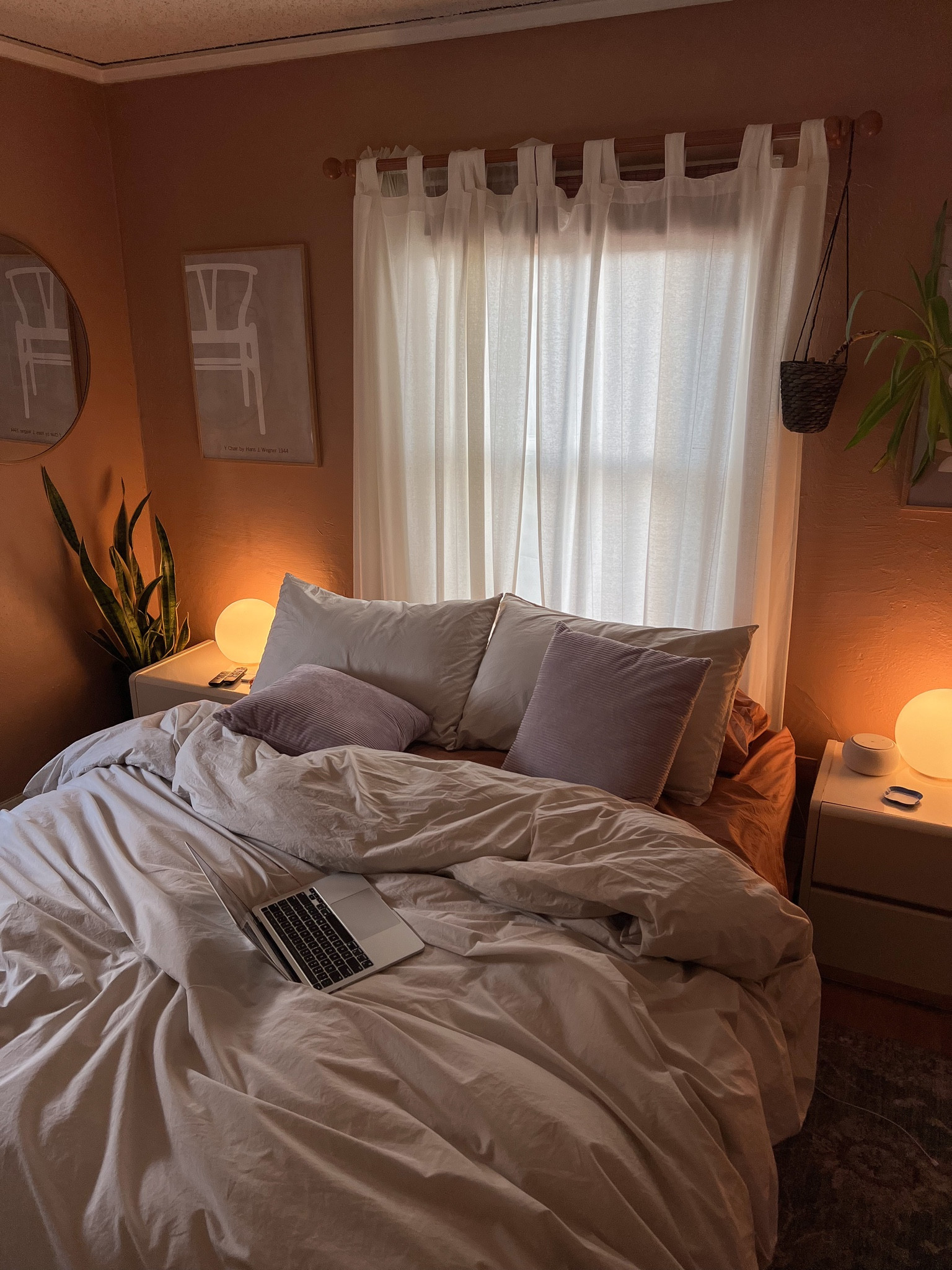 Cozy vibes ✨💻

#LTKhome