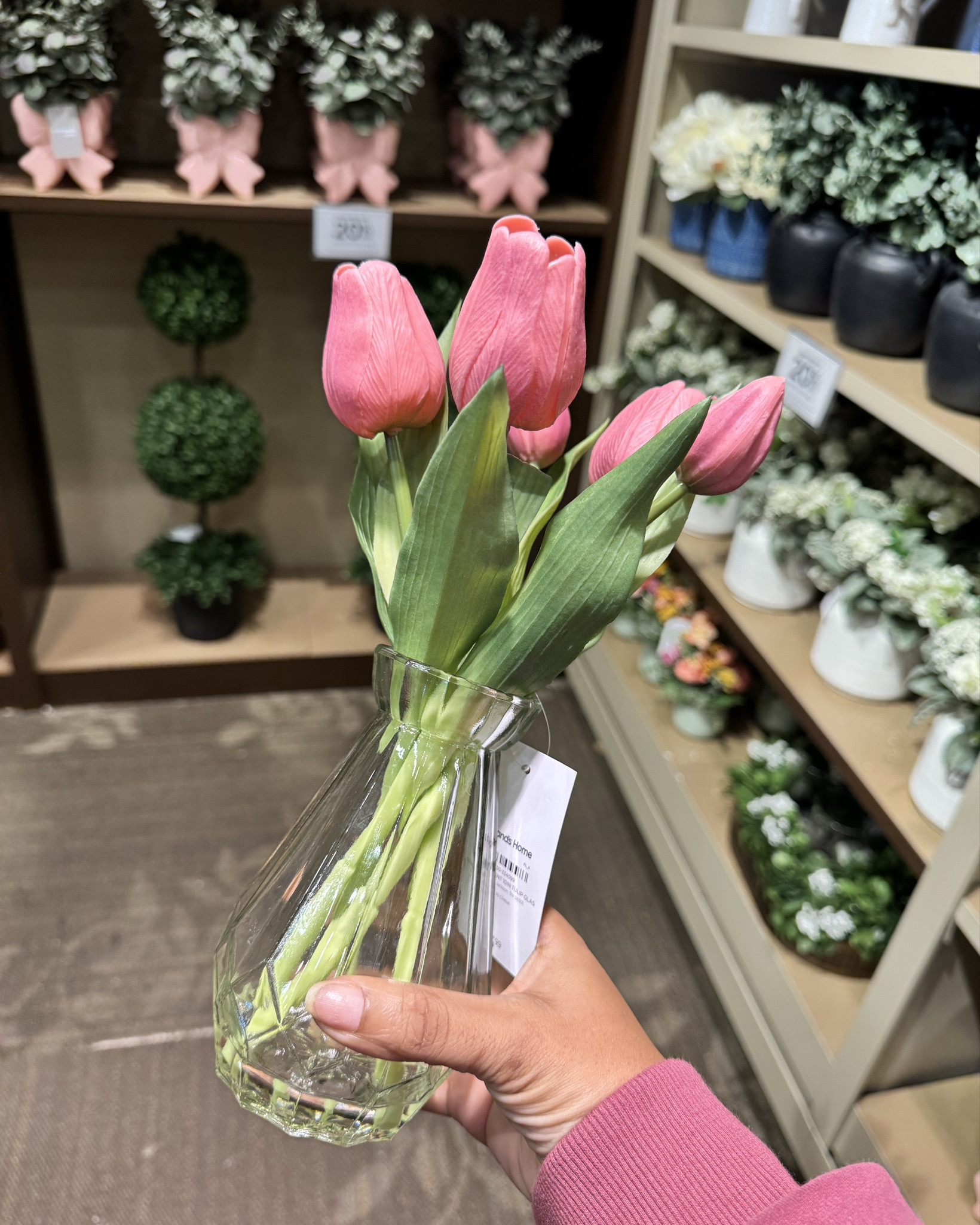 It’s so hard to choose!! Tulips are my favorite!! 

#LTKSeasonal #LTKHome