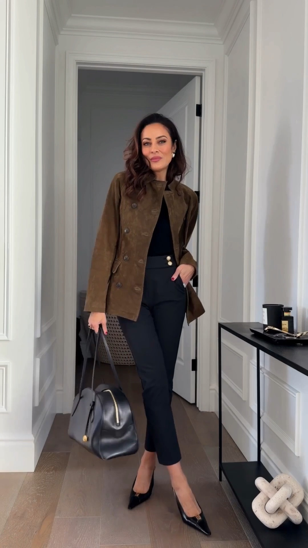 Workwear that isn’t boring! 
Jacket XS
Top XS
Pants 2


Style, office, workwear

#LTKSeasonal #LTKOver40 #LTKWorkwear
