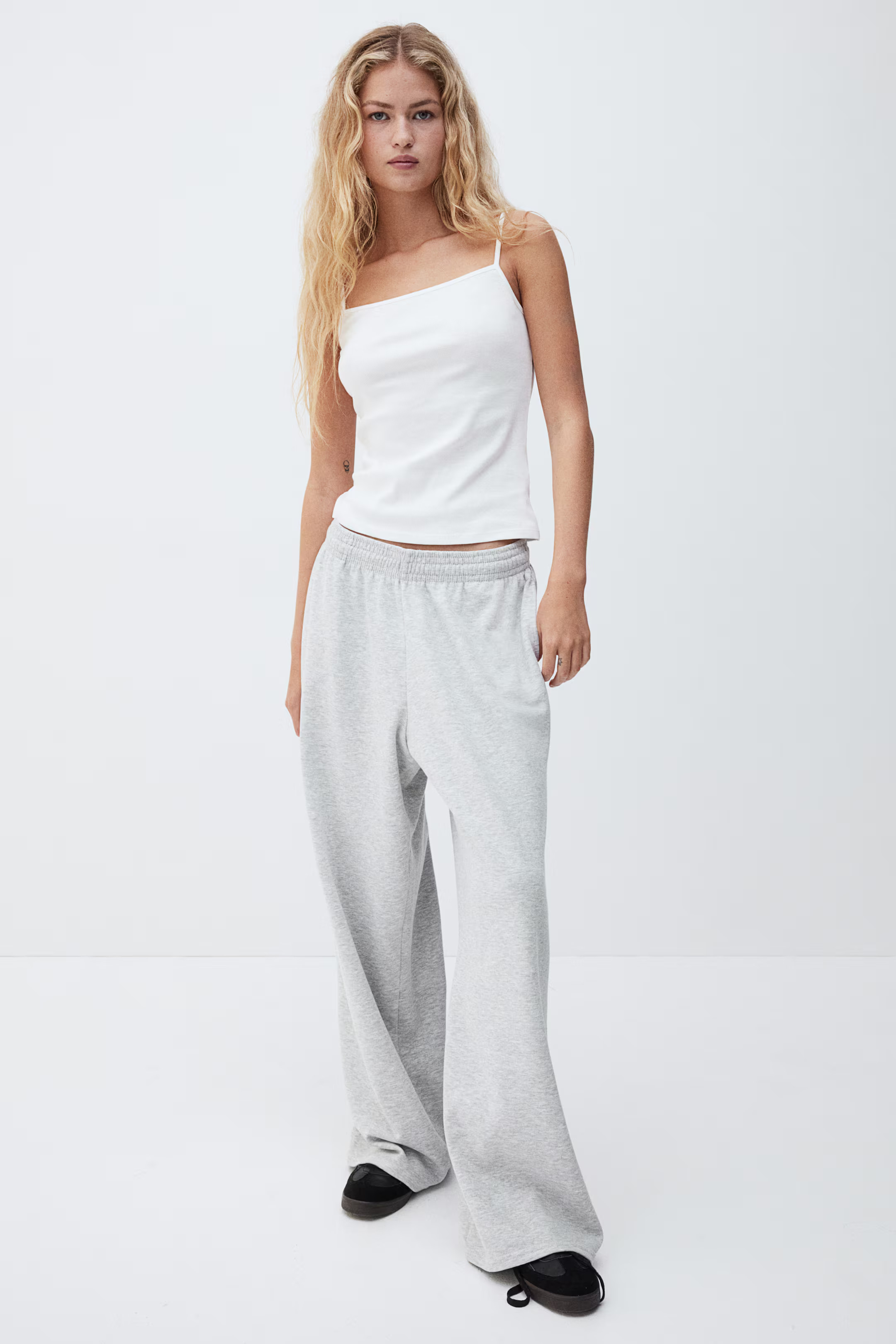 Wide-Leg Joggers | H&M (US + CA)