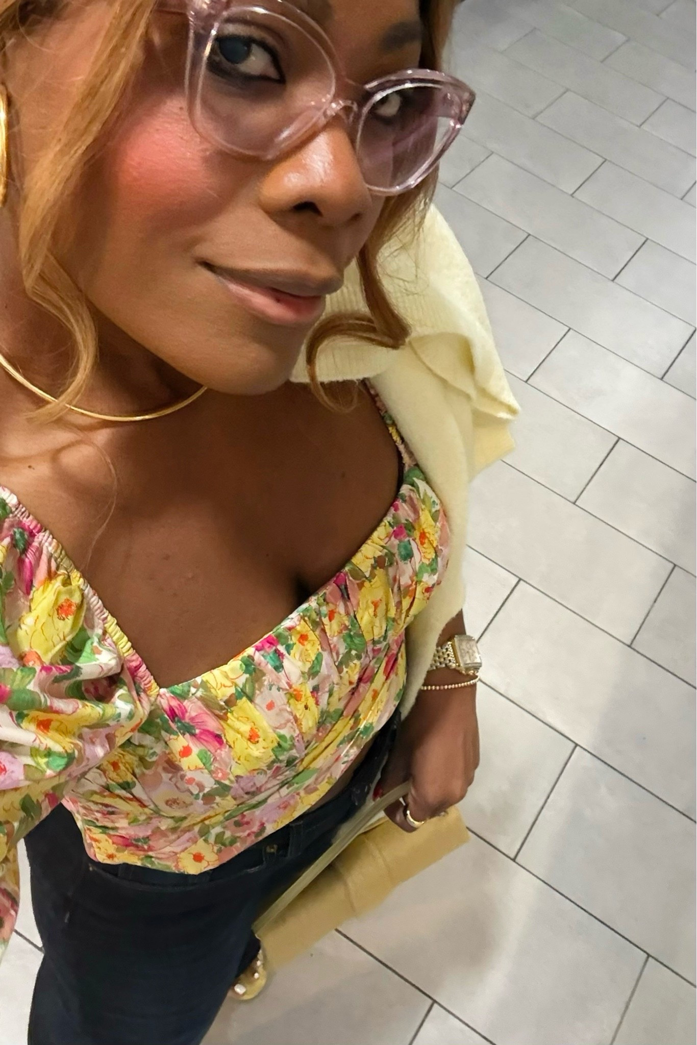 A little outfit detail selfie

#LTKootd