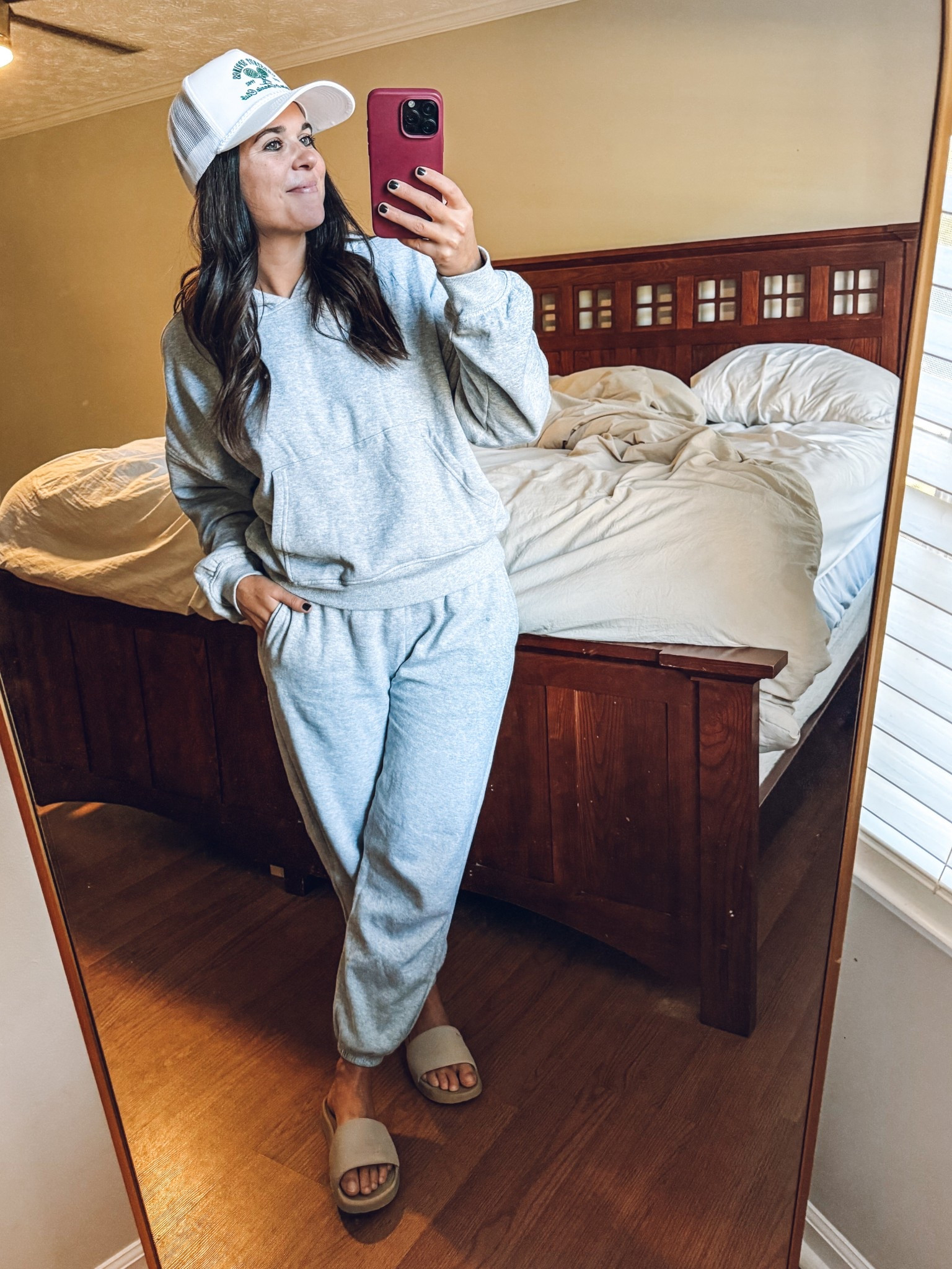 Weekend comfies 
Wearing a medium in sweatshirt and a small in sweatpants. 

#LTKFindsUnder50 #LTKSaleAlert