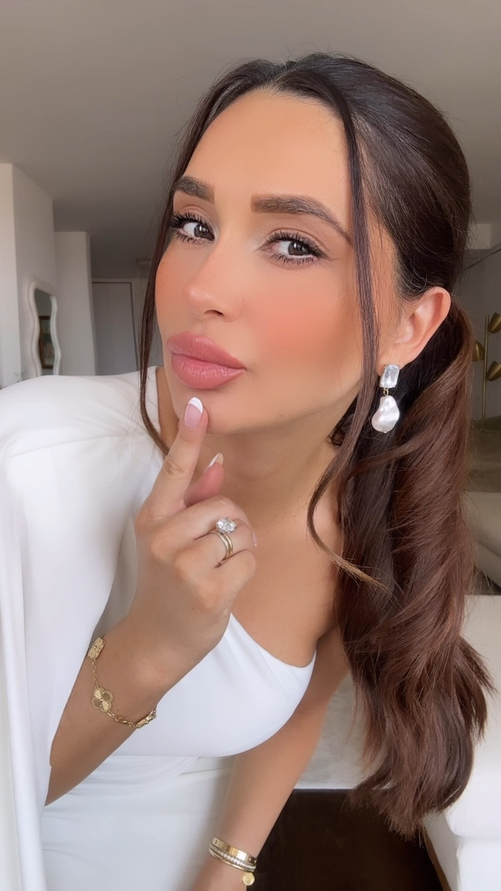 Baby Shower Dresses 👶🏼🚿 boy or girl I’ve got you covered… wearing size US 4 shop below xx

#LTKBump #LTKBaby #LTKStyleTip