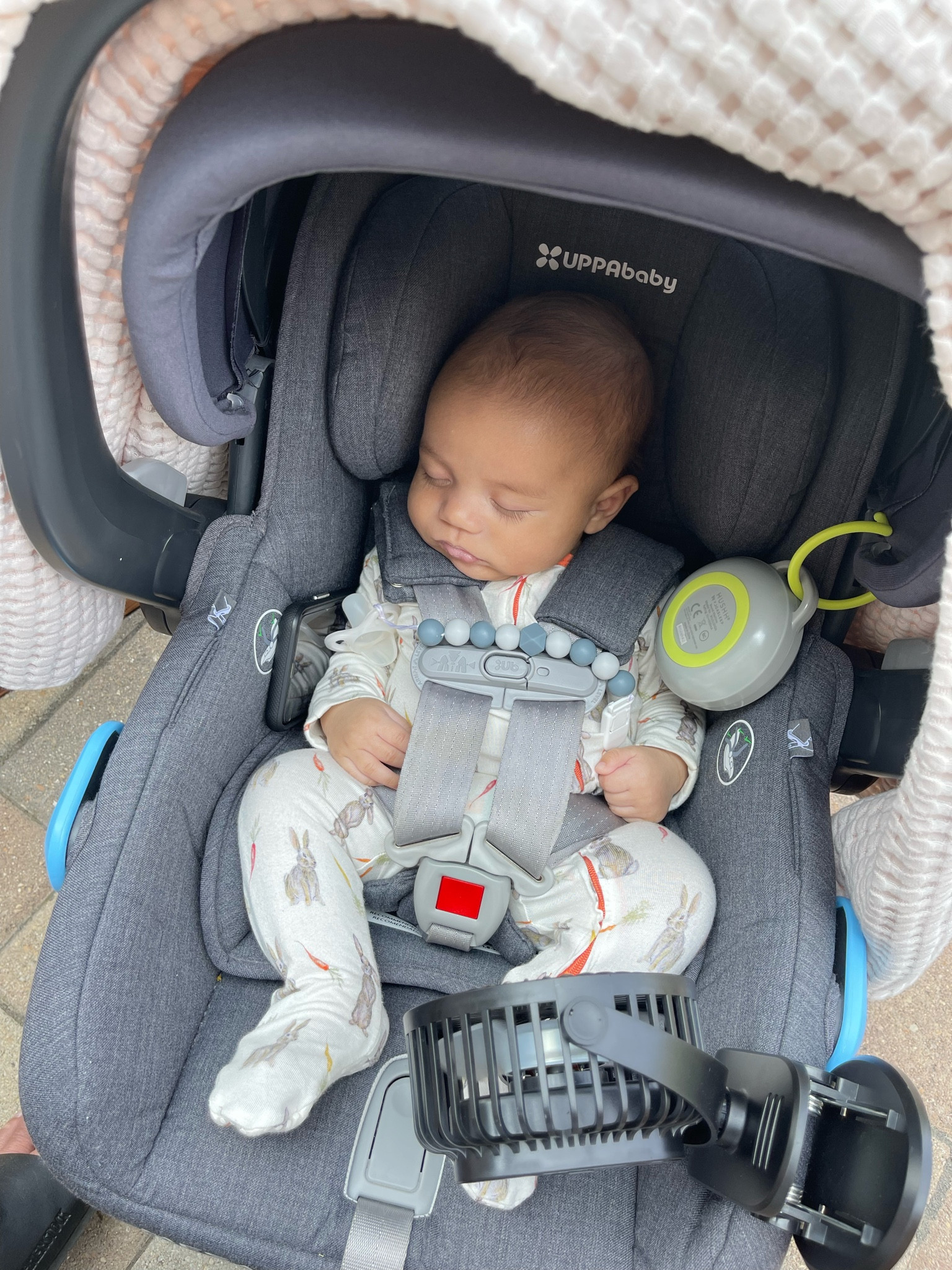 This cutie baby with the best fan!

Baby must haves / stroller must haves/ baby fan / sound machine 

#LTKFind #LTKfamily #LTKbaby