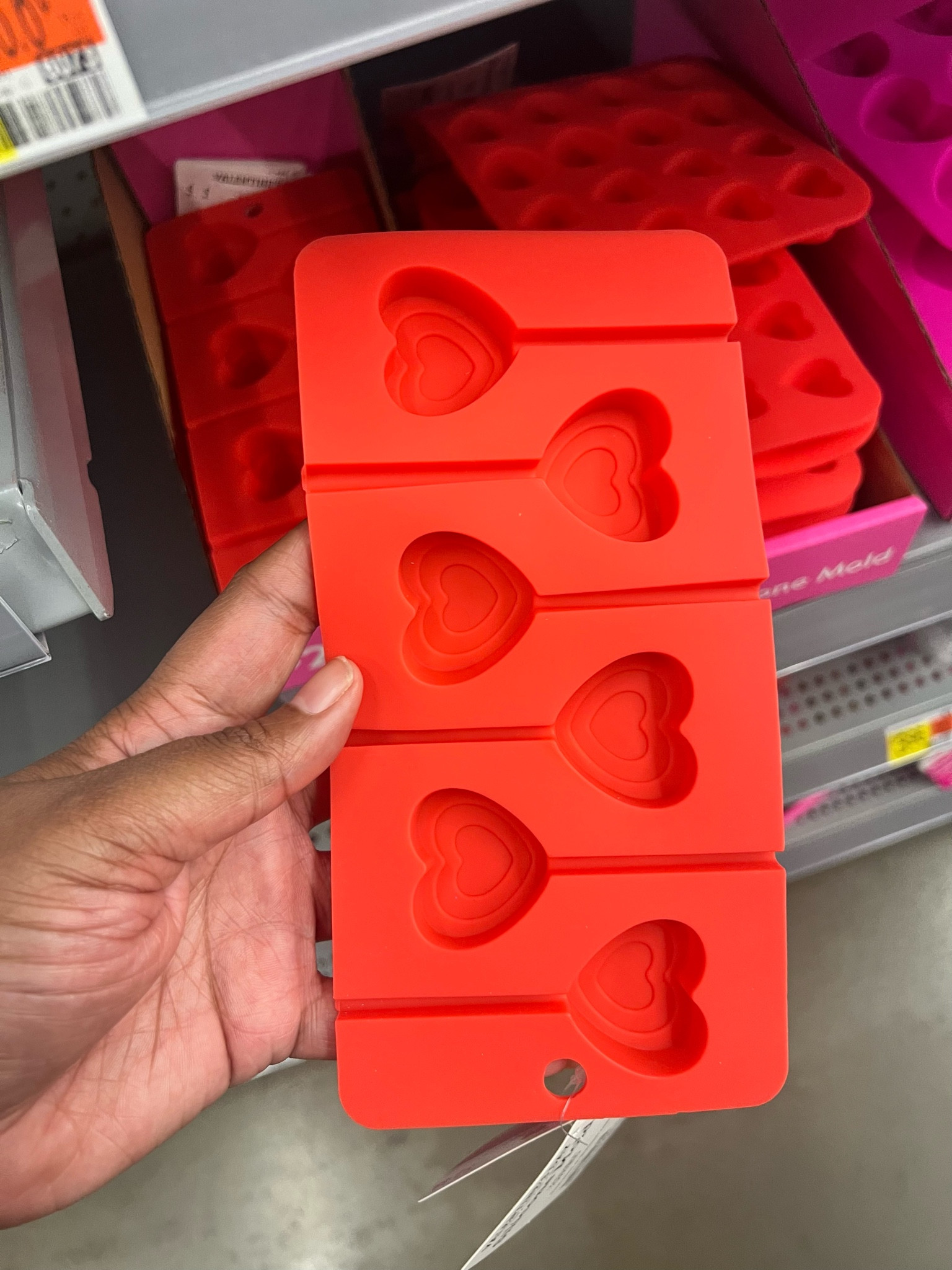 Valentine’s Day silicone molds

Valentine’s baking mold, Walmart Valentine’s Day decor, baking silicone molds, heart shaped baking molds, bakewaree

#LTKparties #LTKfindsunder50 #LTKSeasonal