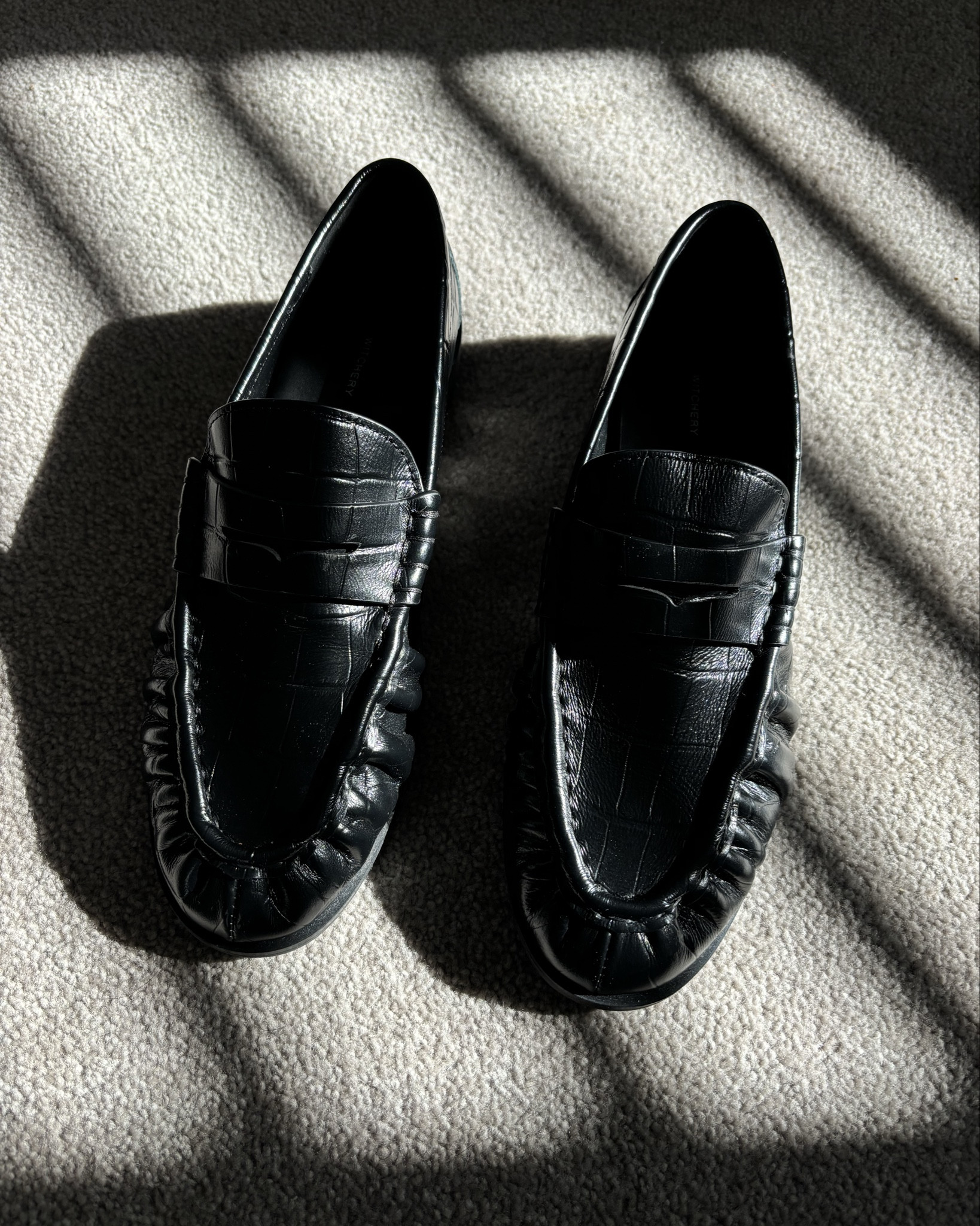 If you’re looking for the row dupe loafers, I’ve found the perfect ones from Witchery 

#LTKautumn #LTKaustralia