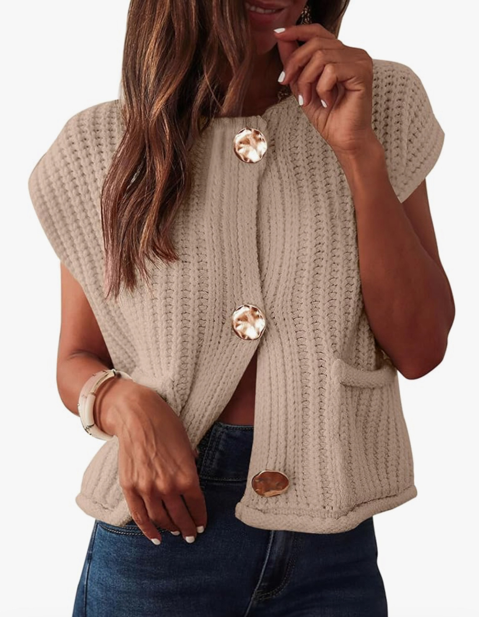 Cute sweater vest on deal.  

#LTKFindsUnder50 #LTKSaleAlert