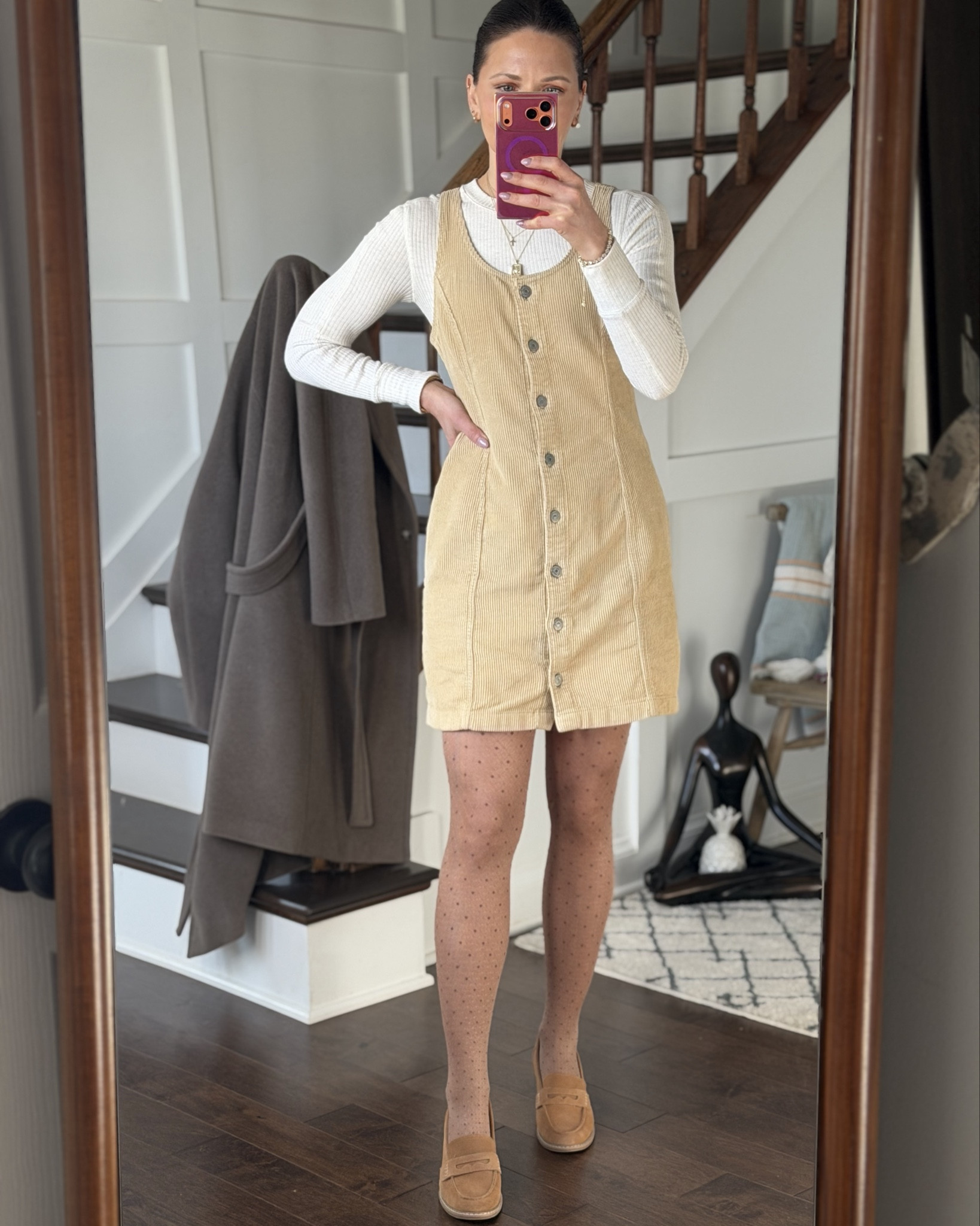 Chic, fun, and definitely not boring ✨ Serving workwear inspo with playful textures, cozy layers, and polished neutrals that feel effortless but elevated. From a corduroy mini dress layered with a fitted top and dotted tights to a sleek camel coat paired with wide-leg pants and soft knits—these outfits prove that office style can be both professional and personality-packed. Easy, modern, and wearable for anything from meetings to casual Fridays.

#OfficeOutfits #BusinessCasual #ChicAtWork #WorkOutfitIdeas #WorkwearEssentials

#LTKootd #LTKOver40 #LTKWorkwear