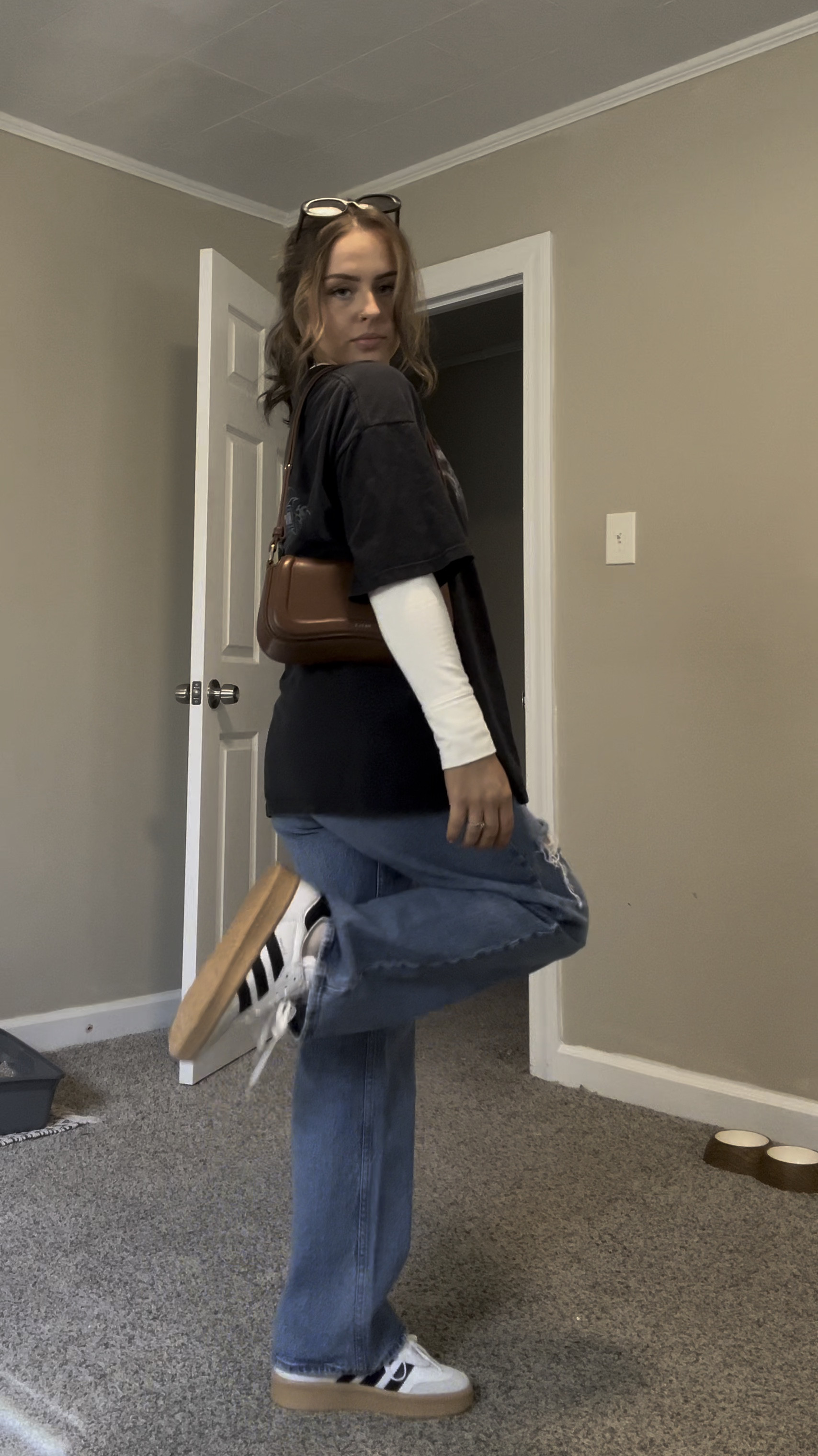 thrifting ootd!!

#LTKHoliday #LTKFindsUnder100 #LTKItBag