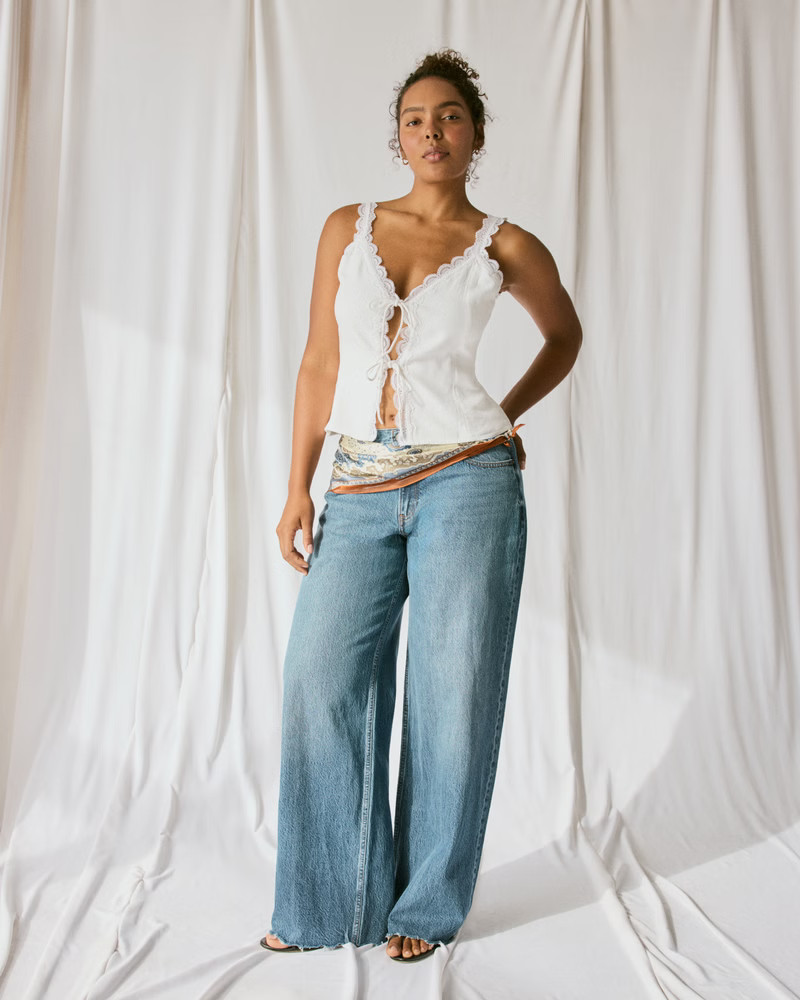 Curve Love Low Rise Ultra Loose Jean | Abercrombie & Fitch (US)