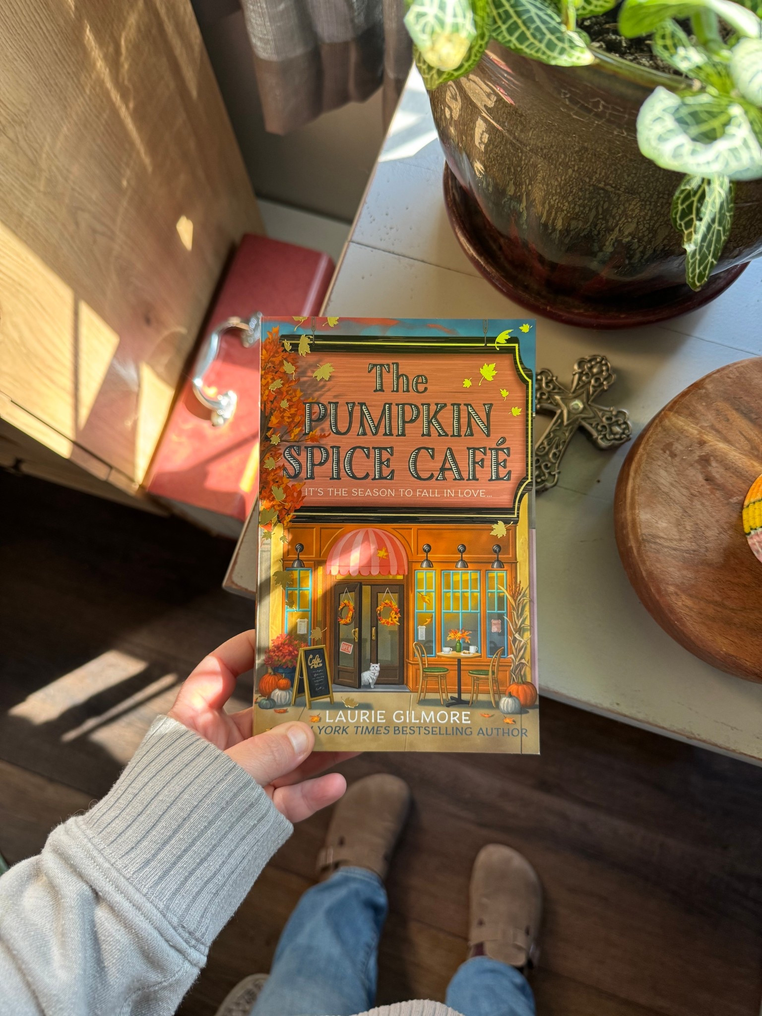 This book was so cute, I devoured it!

⭐️⭐️⭐️⭐️

#LTKGiftGuide