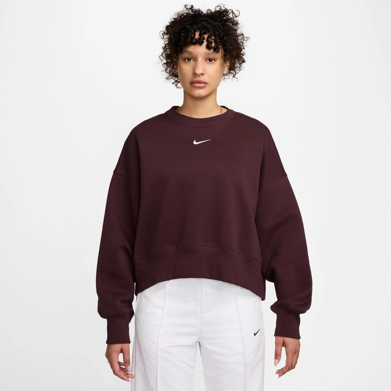 Women's Nike Oversized Crewneck Phoenix Fleece Sweatshirt, Size: Medium, Red | Kohl's