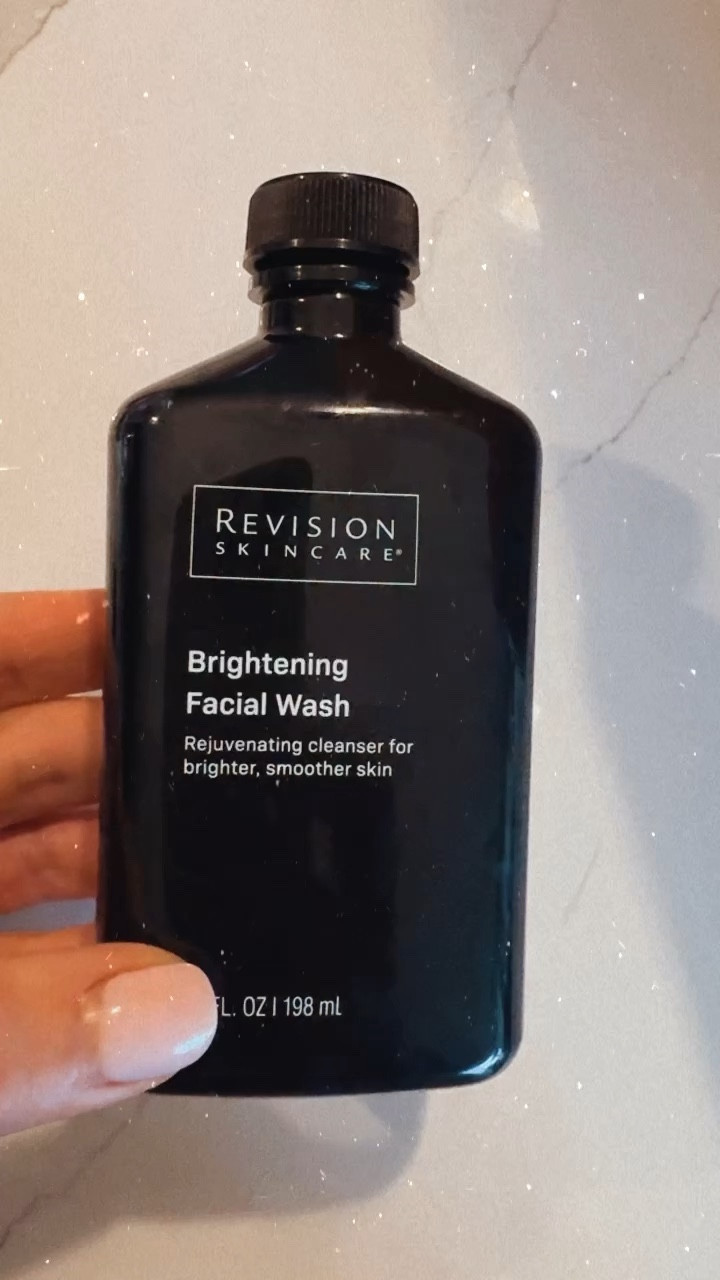 This face wash is really nice!! Great for all skin types 
Revision skincare 

#LTKover40 #LTKfindsunder50 #LTKbeauty
