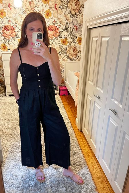 The comfiest jump suit I have ever tried on that can be dressed up or down for spring! The back is smocked so it is extremely comfortable and even has pockets! I sized down one size to a 6!