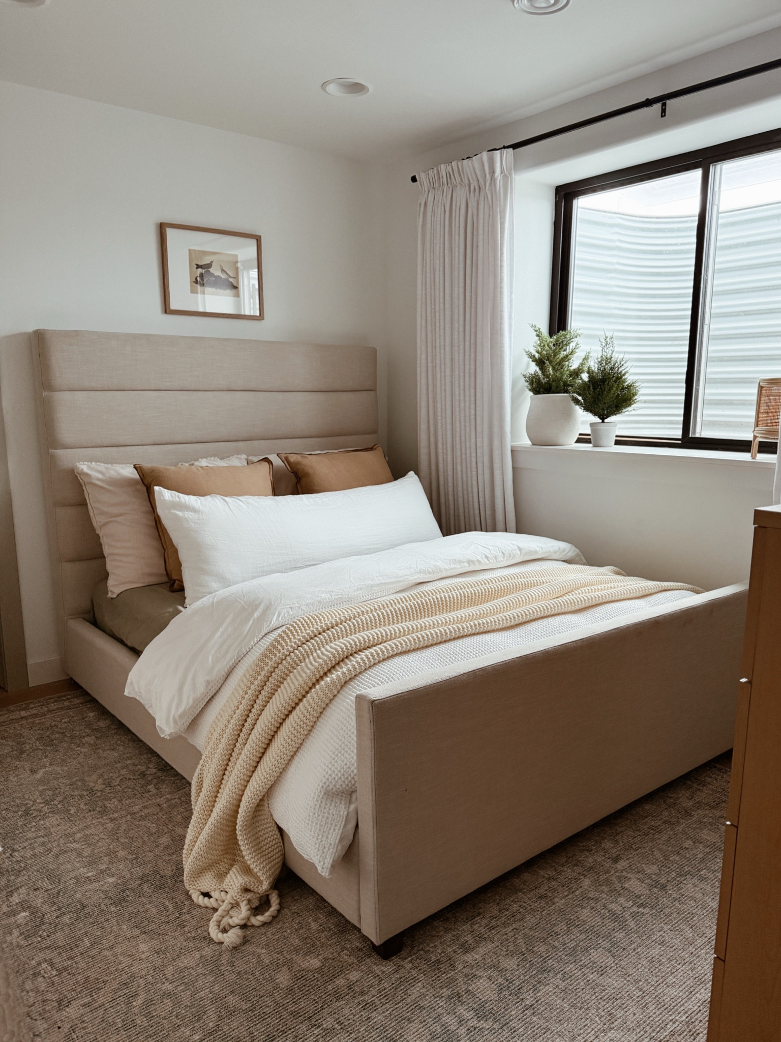 Linking Avery’s bedding here! Her bed is on sale for Black Friday!

#LTKHome #LTKStyleTip #LTKSaleAlert