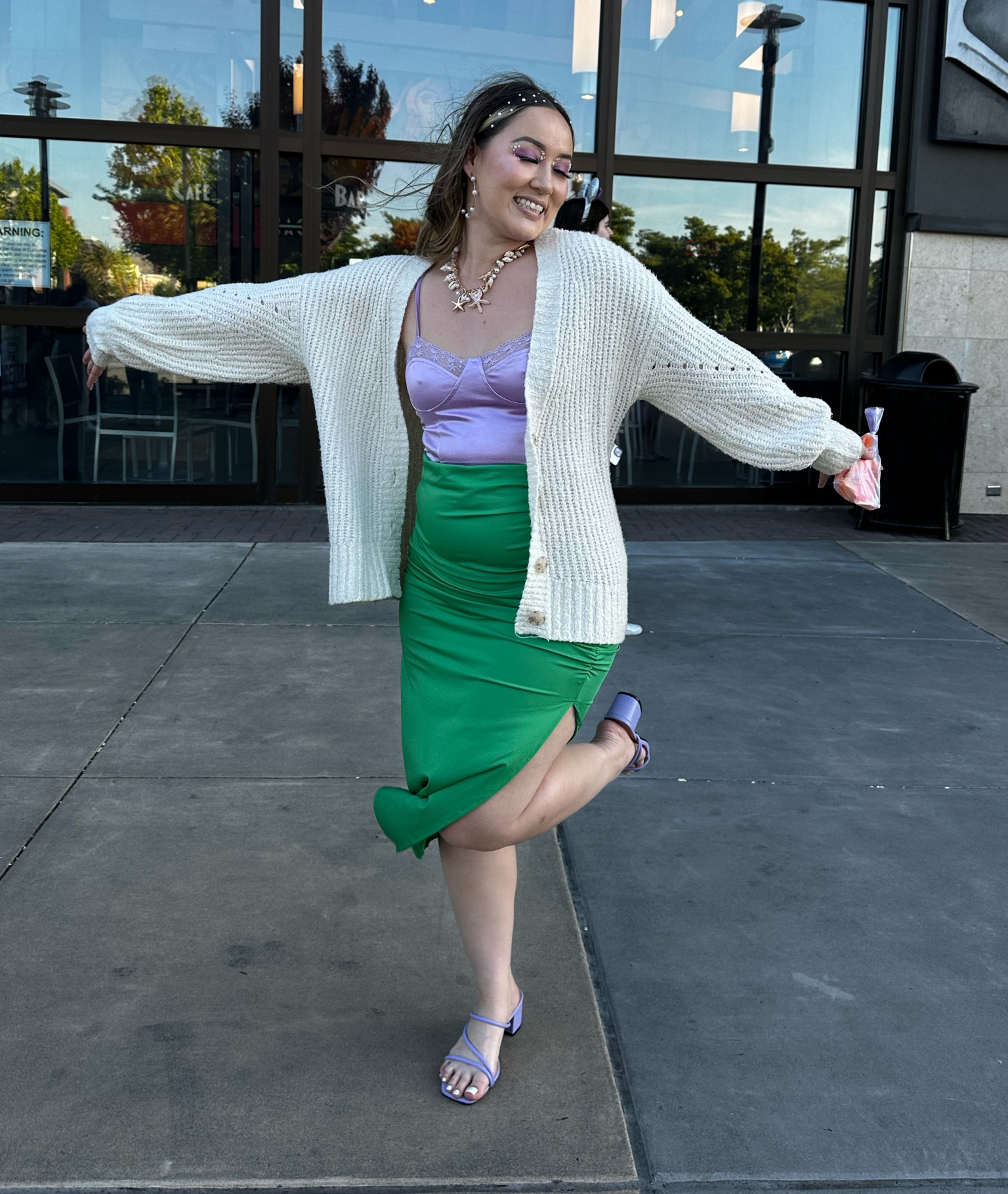 Another Lil Mermaid bound 🧜🏽‍♀️✨