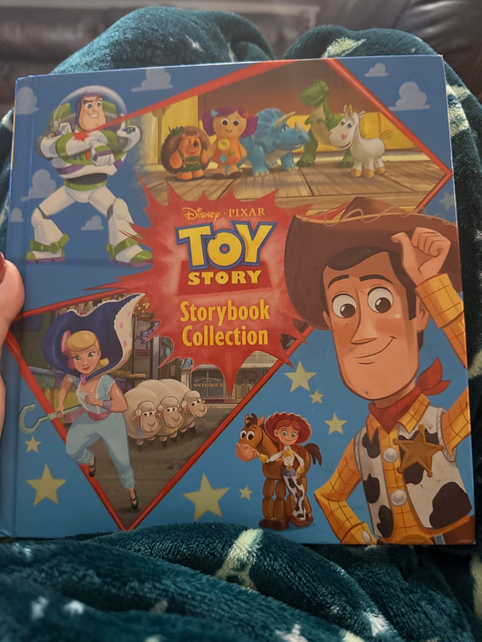 18 action pack stories in one book, Toy Story 4! Perfect gift for the Toy Story fan in your life! Under $10! 

#LTKFindsUnder50 #LTKstorytime #LTKGiftGuide