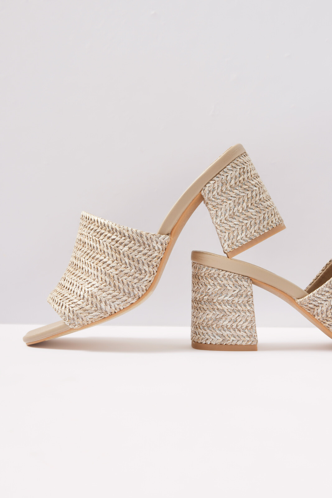 Adapt Slide | Evereve