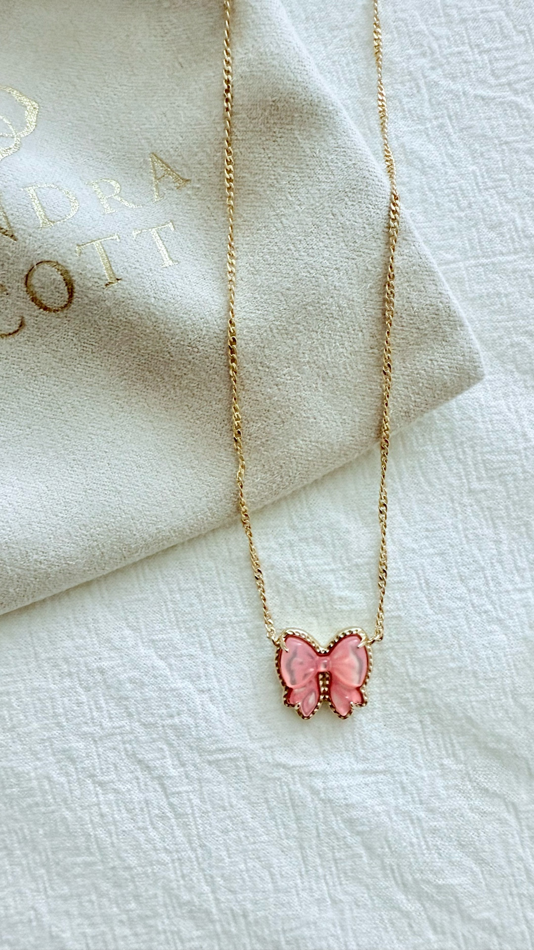 Adorable bow necklace from Kendra Scott. Perfect gift idea for teen girls.



Haley bow necklace, Kendra Scott necklace, gifts hit girls, gifts for teen girls, gifts for her, jewelry gifts #LTKGiftGuide #LTKHoliday
Bridesmaid gifts, wedding gift 

#LTKSeasonal #LTKFindsUnder100 #LTKSaleAlert

#LTKWedding