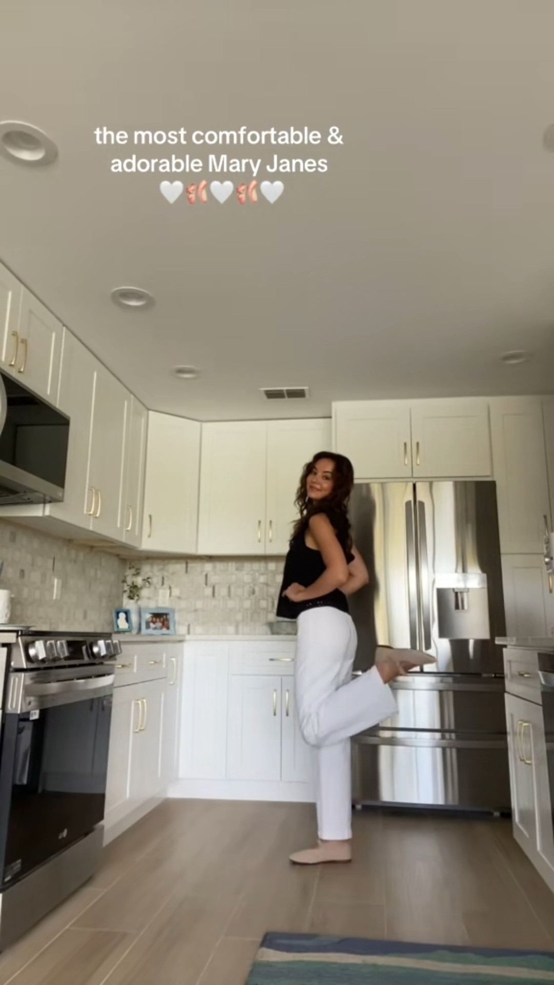 white jeans, Mary Jane flats, wide leg jeans

#LTKWorkwear #LTKTravel