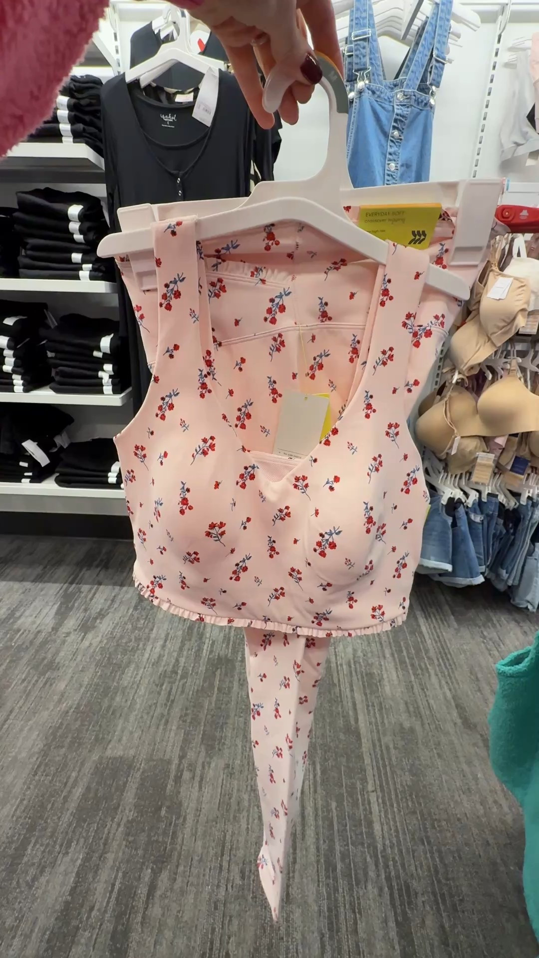 Floral activewear set now online!

#LTKActive