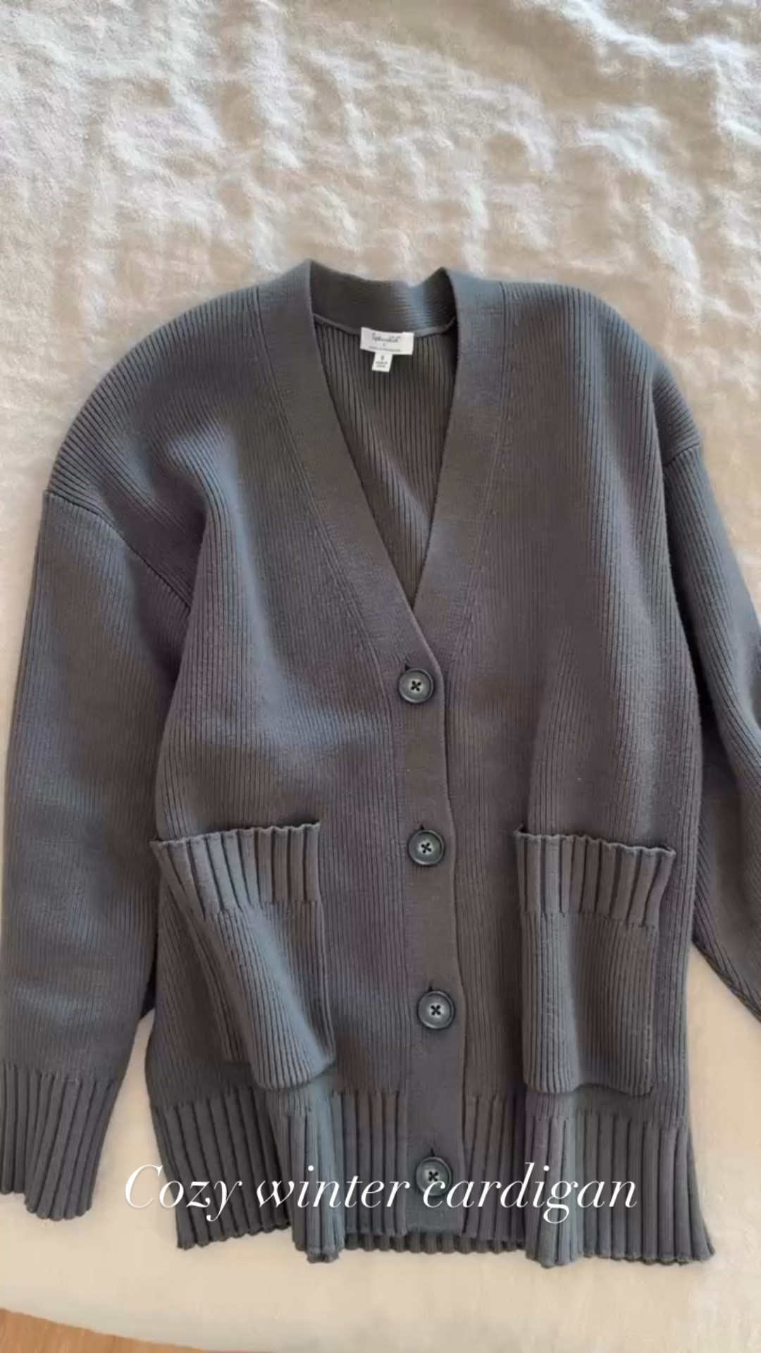 Linked my favorite cozy cardigans. 

#wintersweater
#winterstyle
#wintercardigan
#greycardigan
#classicstyle

#LTKootd #LTKSeasonal #LTKHoliday