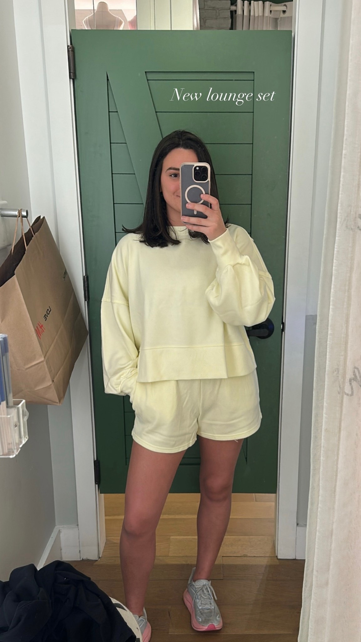 Lounge set, travel set, medium in top and bottomm

#LTKootd #LTKSeasonal #LTKSaleAlert