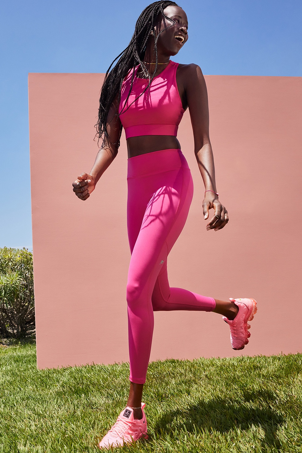 Surge | Fabletics - North America