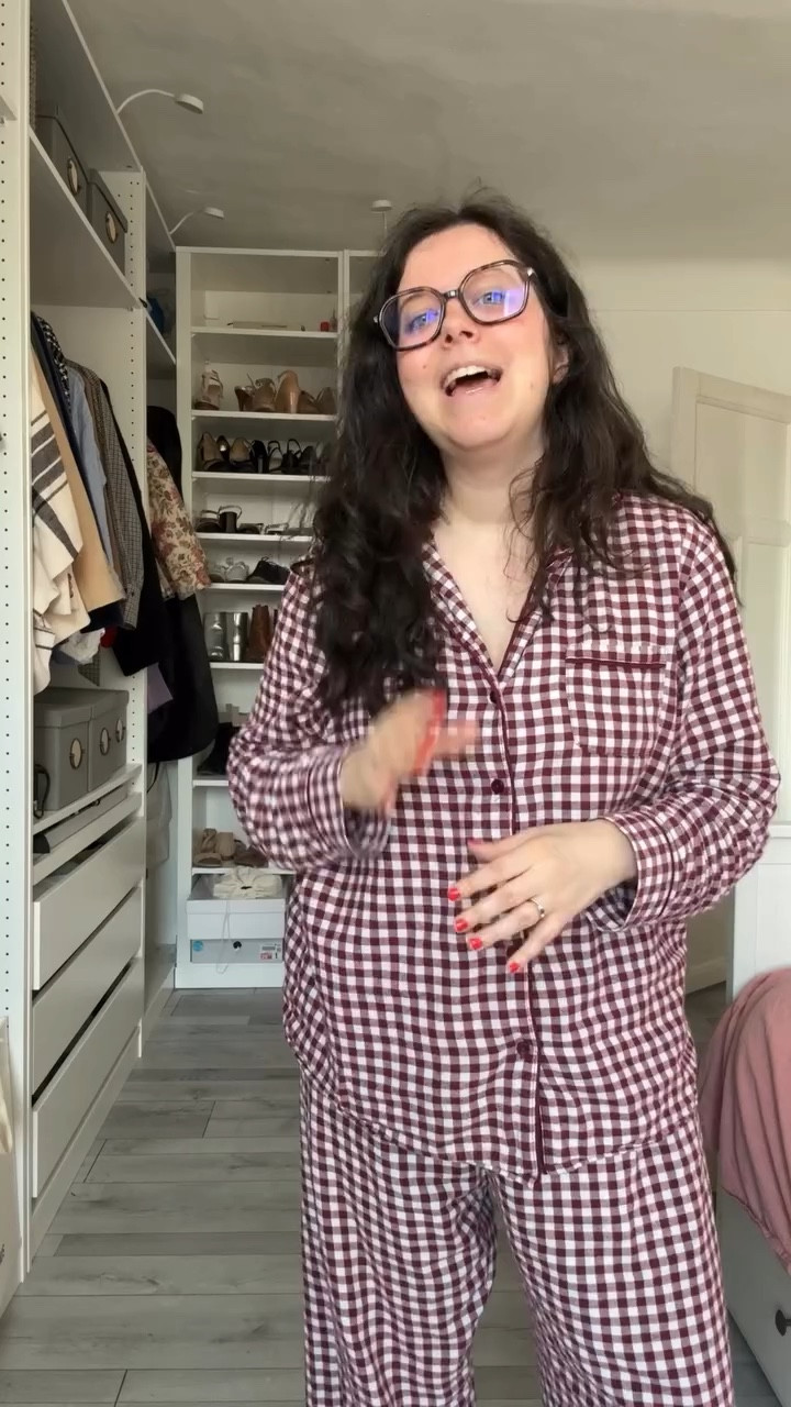 Pour ce premier jour du printemps, le #defimodeclaire me paraissait plutôt évident : proposer un look de printemps.
J’ai donc sorti ma plus belle veste de saison pour te proposer un look qui change un peu.

Alors, défi réussi ou raté ?

#LTKspring #LTKfrance #LTKstyletip