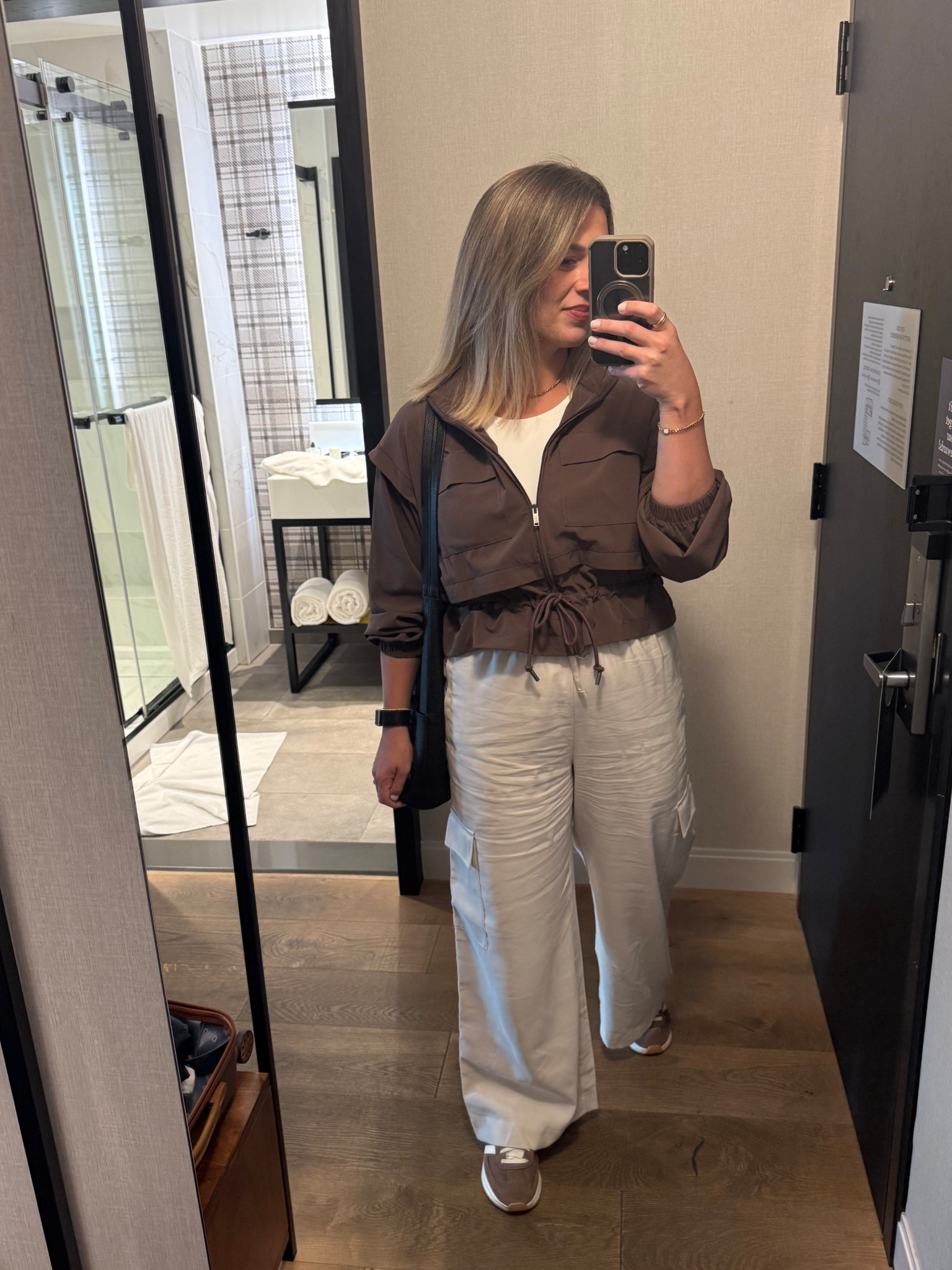 Yesterday’s day to night outfit (work —> dinner and walking around the city!)

Don’t have a link for the brown jacket but linking similar ones

These old navy cargo pants are so comfy and so versatile! 

Khaki cargo pants
Light jacket
Fall jacket
Casual work outfits
San Francisco outfit 
Travel outfit 

#LTKFindsUnder100 #LTKMidsize #LTKFindsUnder50