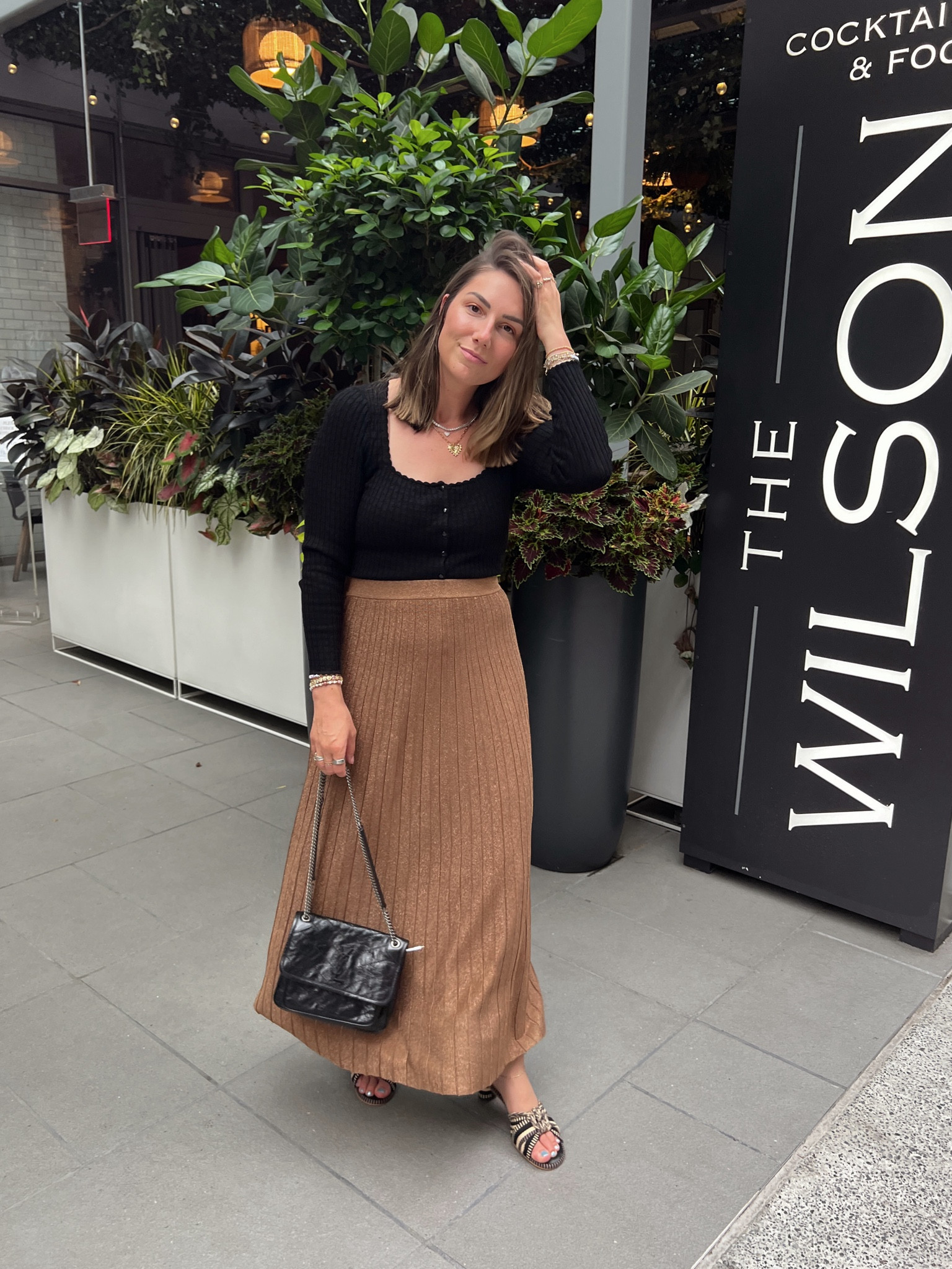 my european chic grandma ootd 💗

dinner look, dinner ootds  

#LTKMidsize #LTKSeasonal #LTKWorkwear