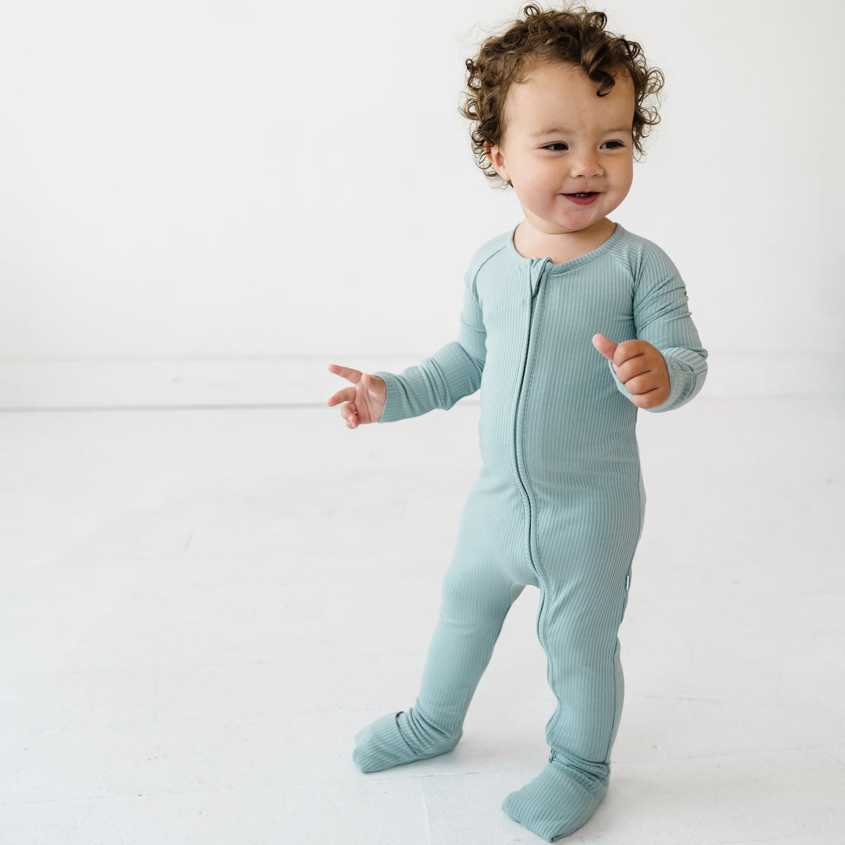 Stormy Ribbed Bamboo Viscose Zippy | Little Sleepies