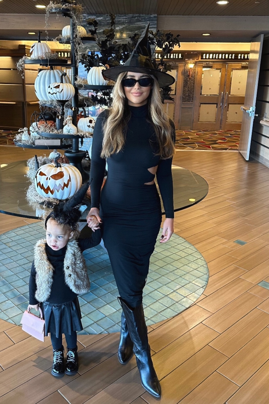 Black maxi/midi 

#LTKSeasonal #LTKFallSale #LTKCon