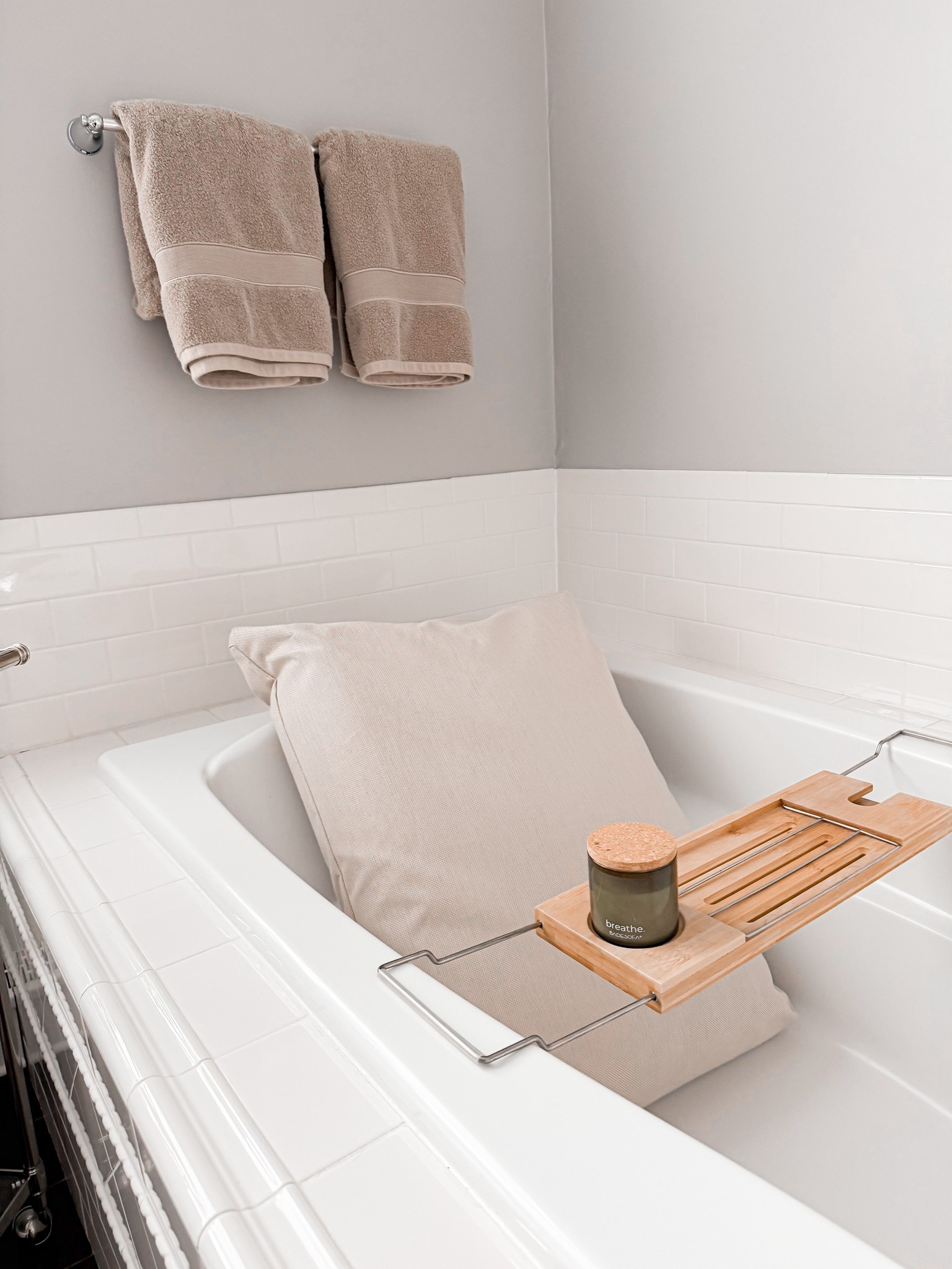 The biggest bath pillow I’ve ever seen. And it’s AMAZING 🤩 

#LTKMothersDay