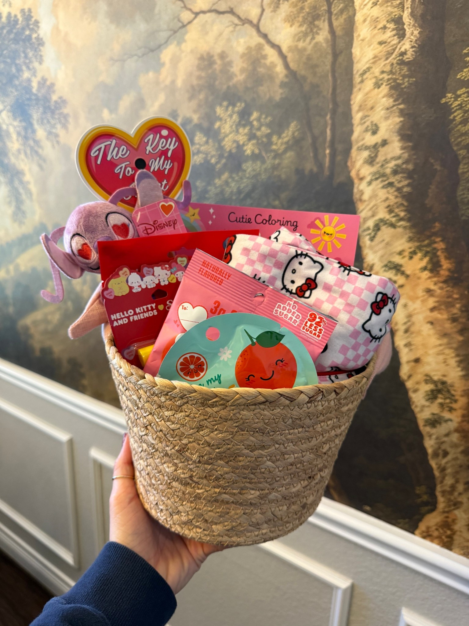 Love basket for my 8 year old daughter ❤️ I linked that I could!

Gifts for her, Valentine’s Day gift, kids
Gifts 

#LTKSeasonal #LTKKids #LTKValentine
