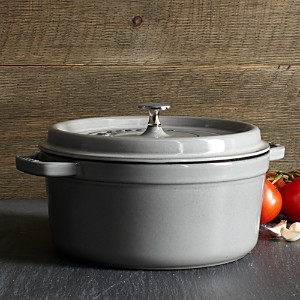 Staub Round Cocotte, 5.5 Quart | Bloomingdale's (US)