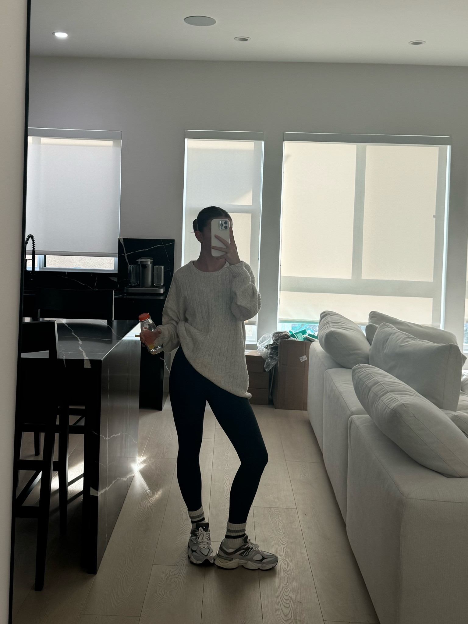 Workout class ootd!  

#aritzia #nuuds #sweater #workout #newbalance #joahbrown #socks #sneakers #workoutset #active #athleticwear #LTKactive

#LTKActive #LTKStyleTip #LTKU