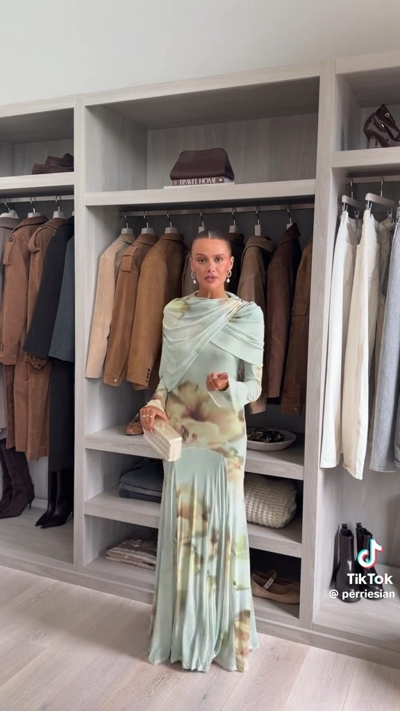 ASOS wedding guest dresses try on!! 🤍

#LTKeurope #LTKuk #LTKwedding