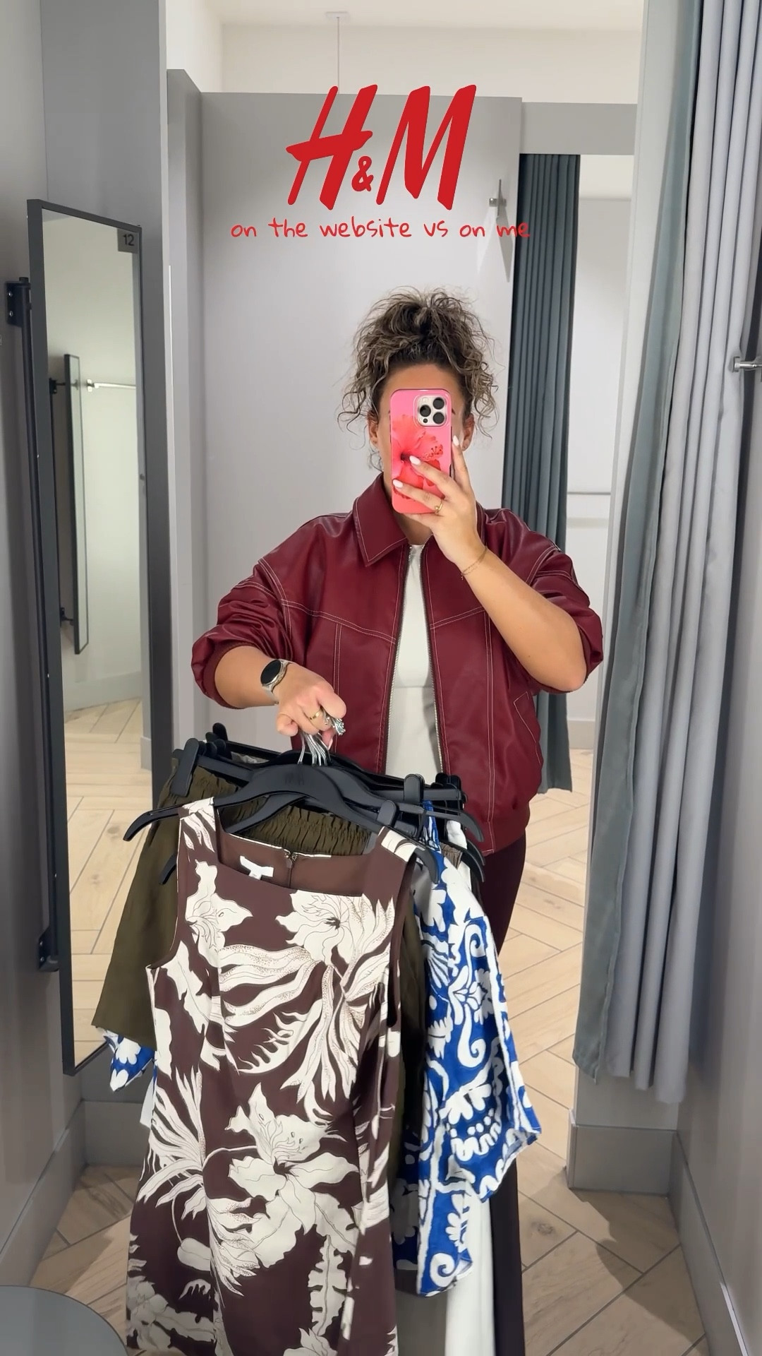 H&M ON THE MODEL VS ON ME 🤎🌴

I’m a UK SIZE 10, 5ft4 and I’m wearing the following sizes;
Shell top - size small
Brown trousers - size small
White top - size small
Denim shorts - size 10
Brown dress - size small but it was very snug on my waist so I needed the medium
Khaki top - size small
Khaki shorts - size 10
Blue shirt - size large
Blue bikini top - size small
Blue shorts - size small
Brown top - size medium (but think I could have gone for a small)
Jeans - size 10 (true to size)

Summer outfits, holiday outfits, denim shorts, jeans, white jeans, city break outfits, chocolate brown 

#LTKsummer #LTKuk #LTKstyletip