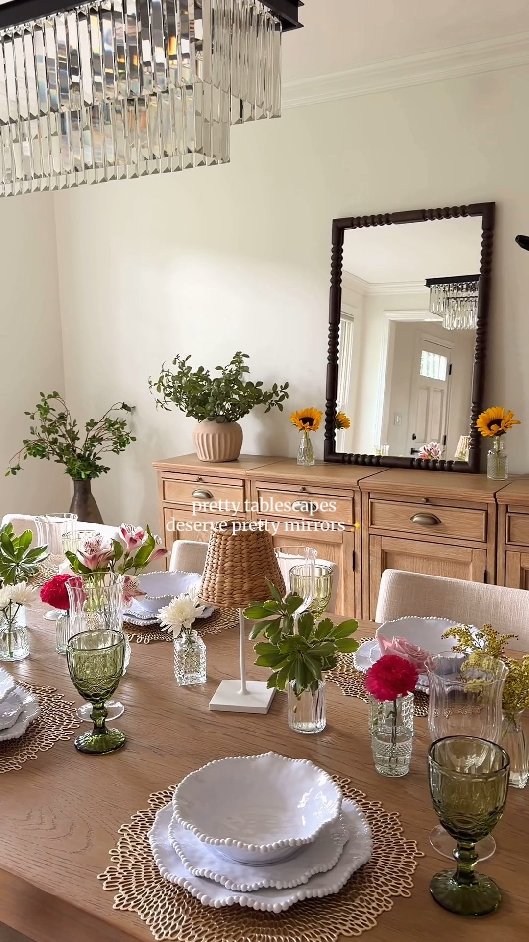 Dining room mirror and floral tablescape setup ✨

Dining room | tablescape ideas | statement mirror | dinnerware | plate set | joon loloi @joonloloi

#LTKSeasonal #LTKHome #LTKSaleAlert
