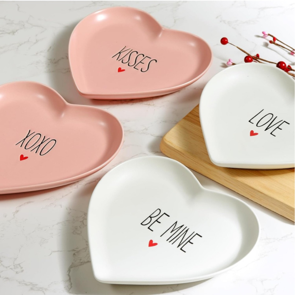 Heart Valentine’s Day Plates
🤍

#LTKMostLoved #LTKfamily #LTKGiftGuide