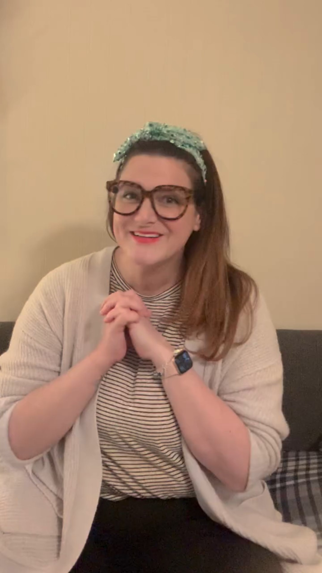 Welcome to my merch haul! ✨
It’s a weekly thing. ☺️

I got goodies from:
🎀Stoney Clover
🎀POP MART
🎀Shop the Magical Grotto
🎀Haivens Creations

See you guys next week with more of the fun things! 😍💖