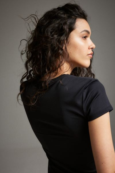 Fitted Microfiber T-shirt | H&M (US + CA)