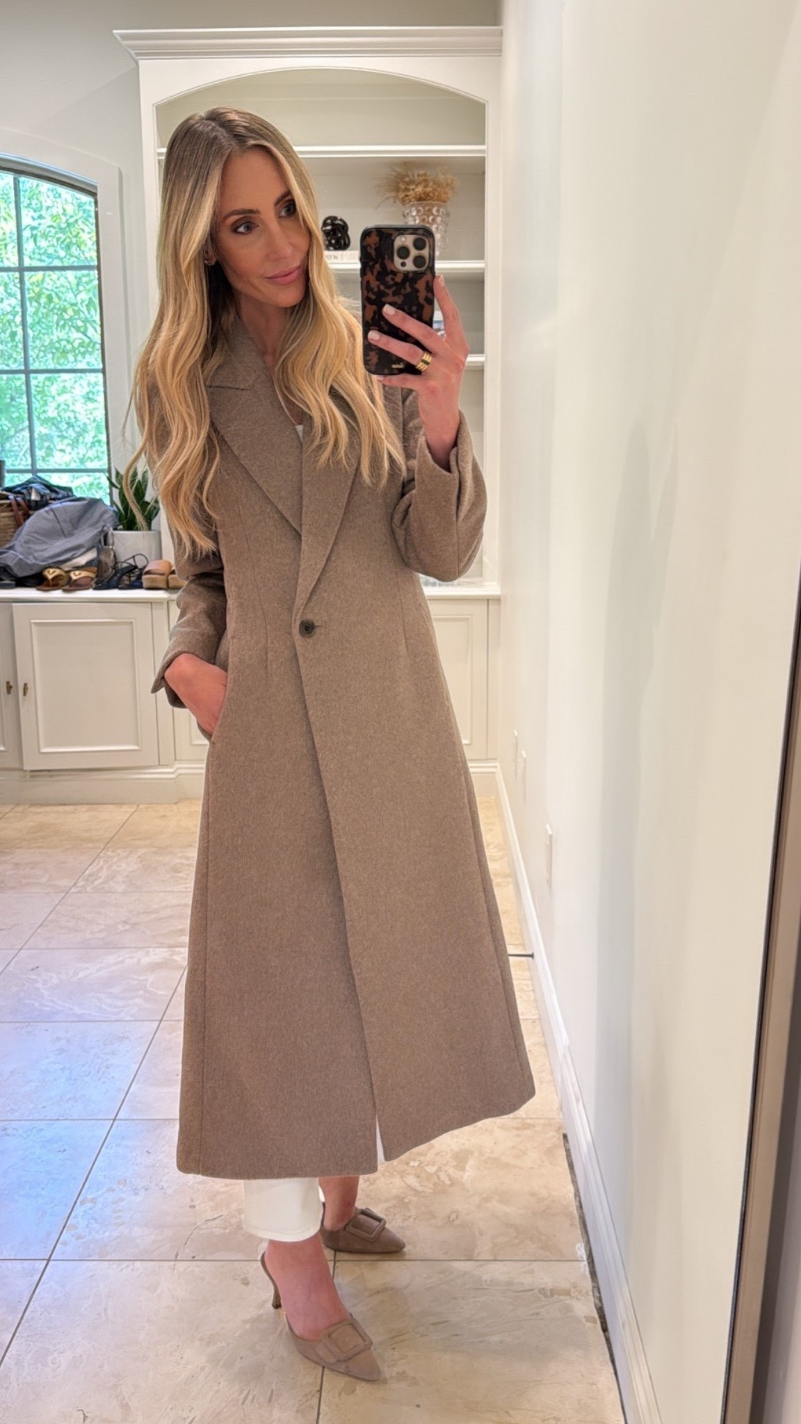 This just came in… absolutely stunning. This will be the best coat you buy for fall and winter. I am in the XS. Size down if between sizes.

#LTKmomlife #LTKSaleAlert #LTKWorkwear