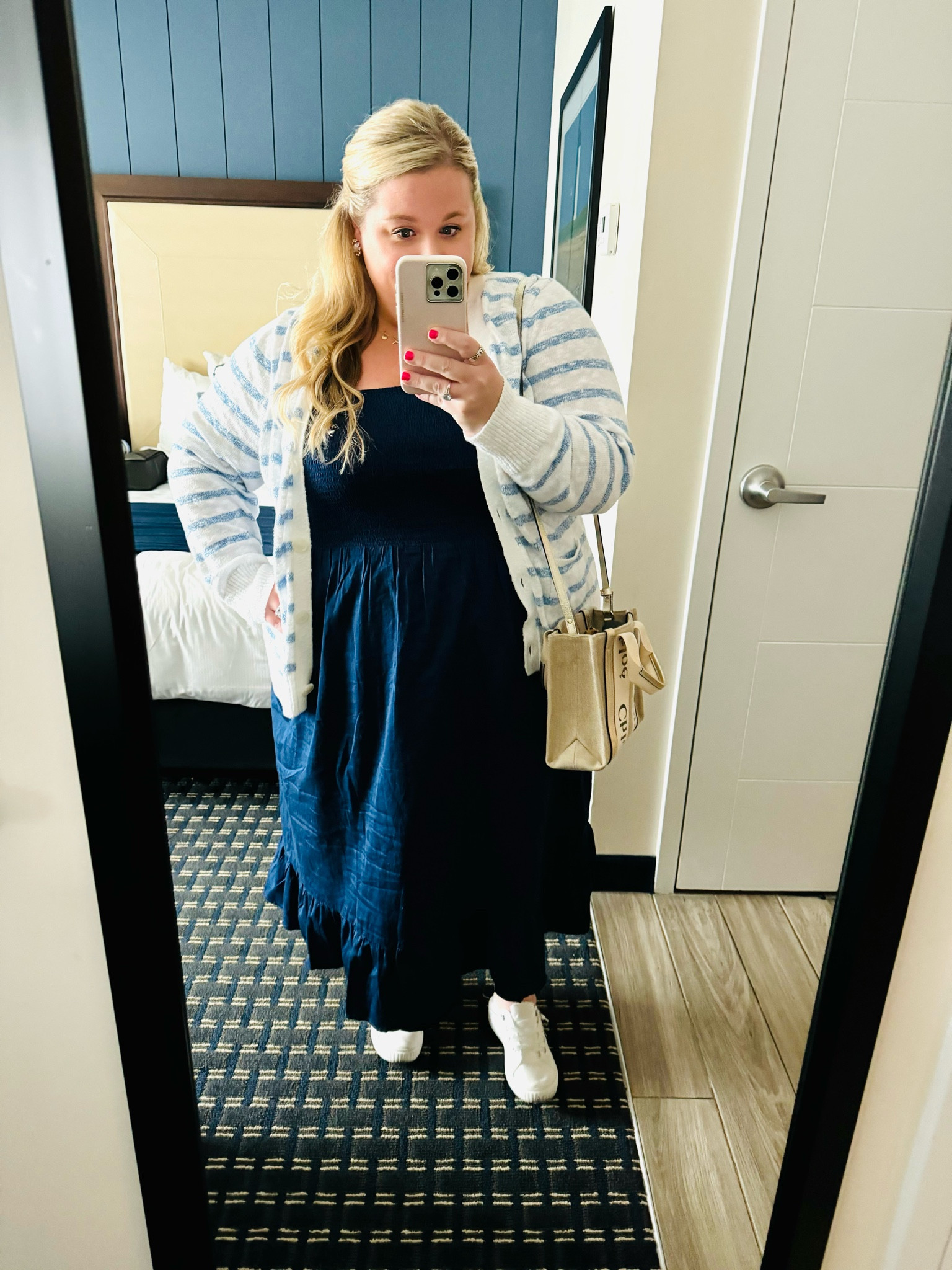 let’s go to Nantucket! 🌊🌞🐚🌾

#LTKStyleTip #LTKTravel