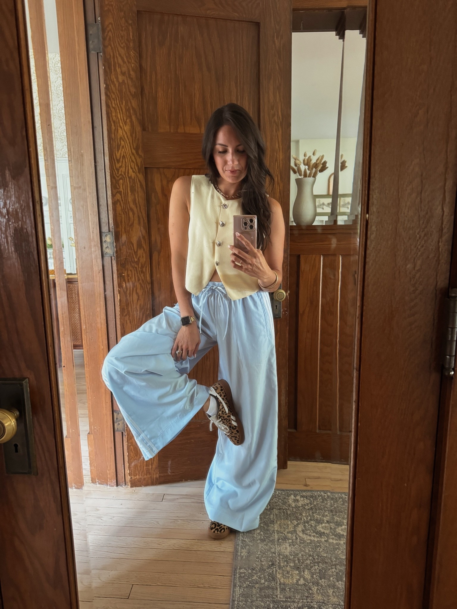 OOTD- loving these spring colors and easy combos!

#LTKootd